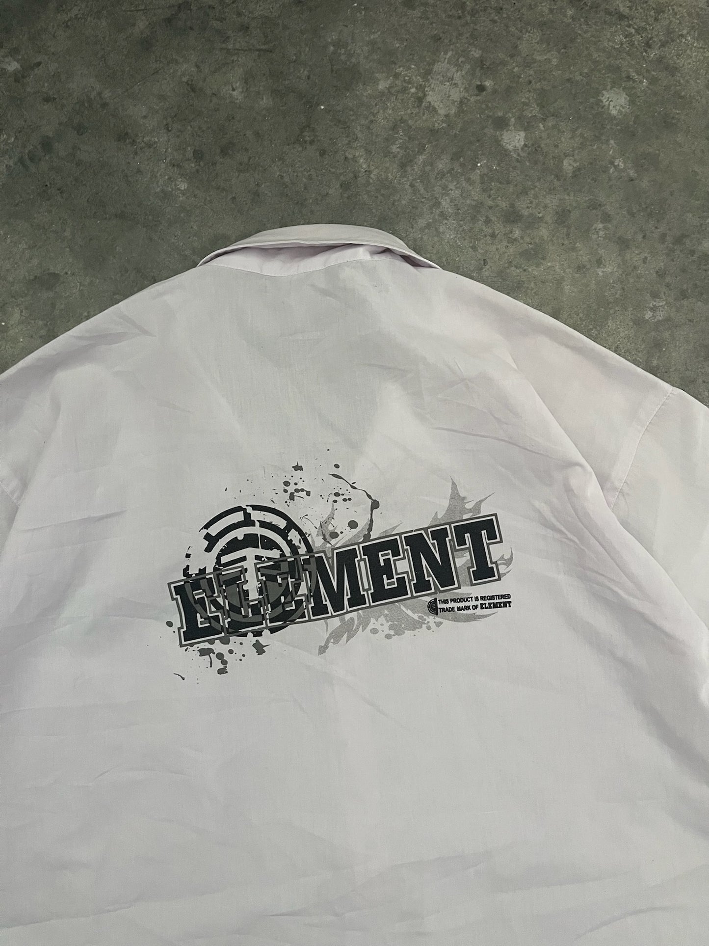element button up