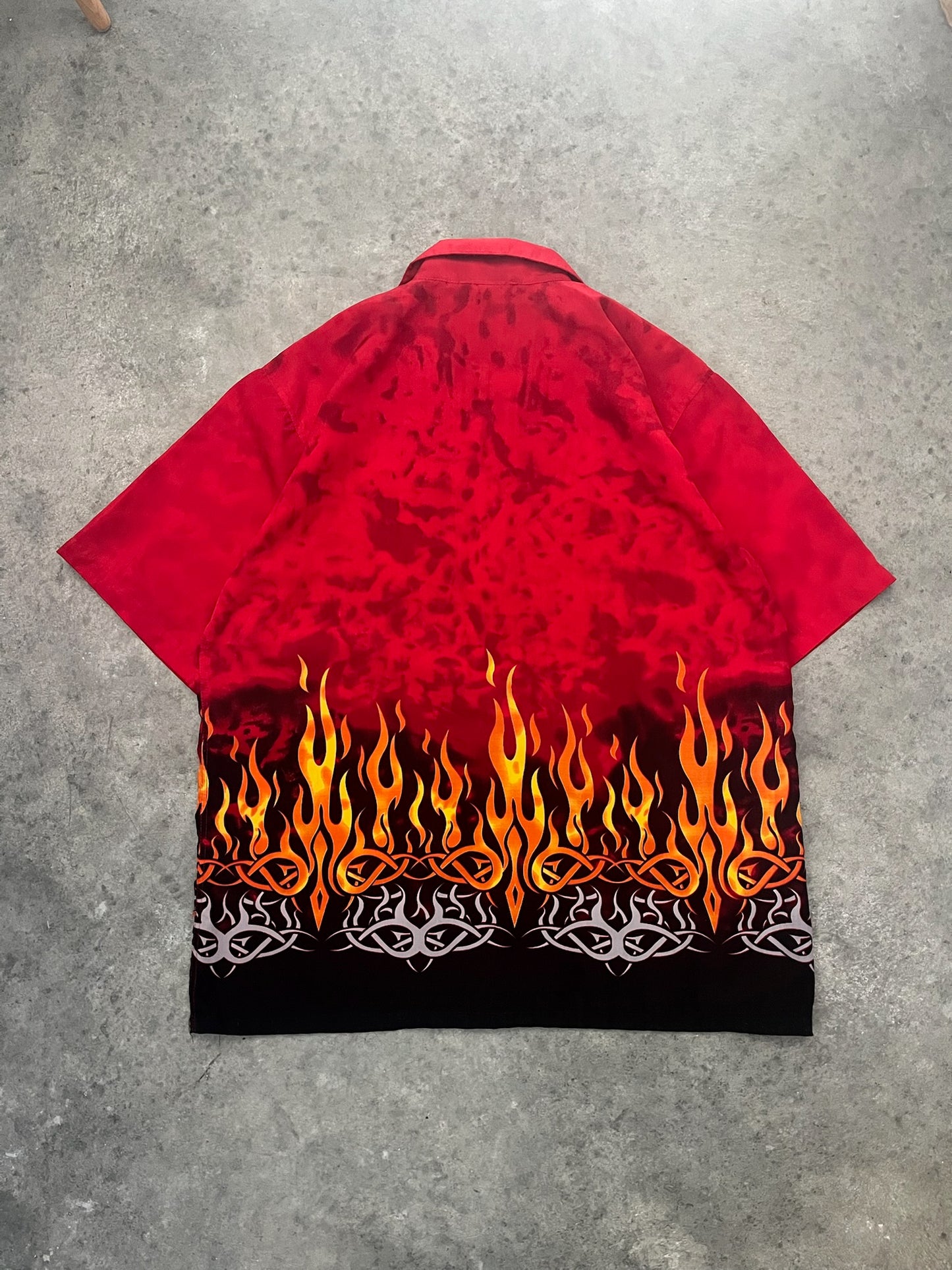 Psycho button up