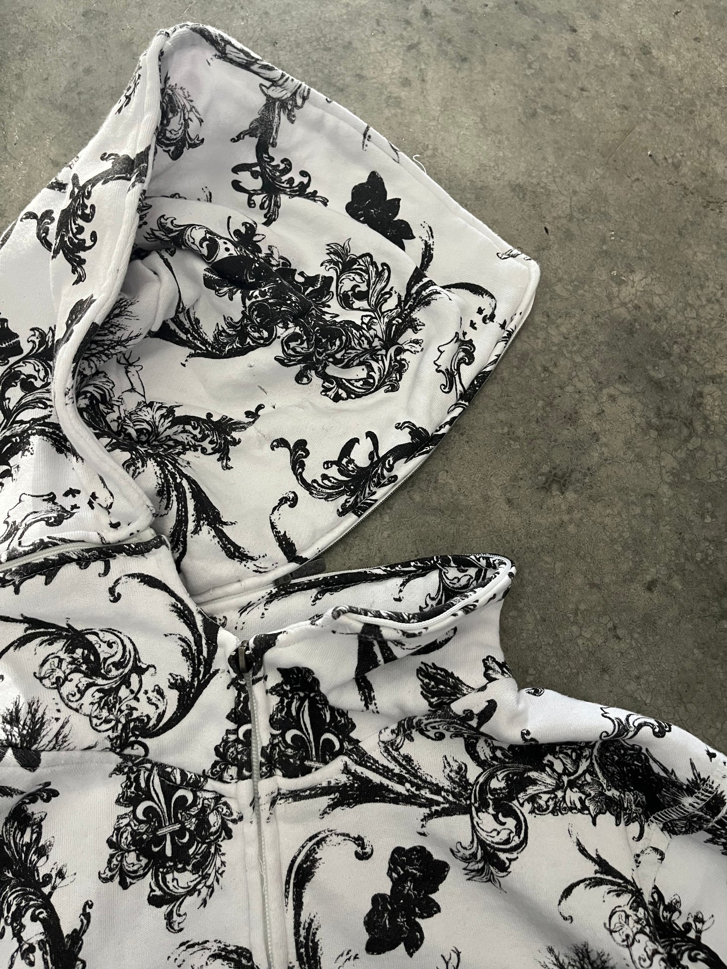 Urban heritage skull hoodie - M