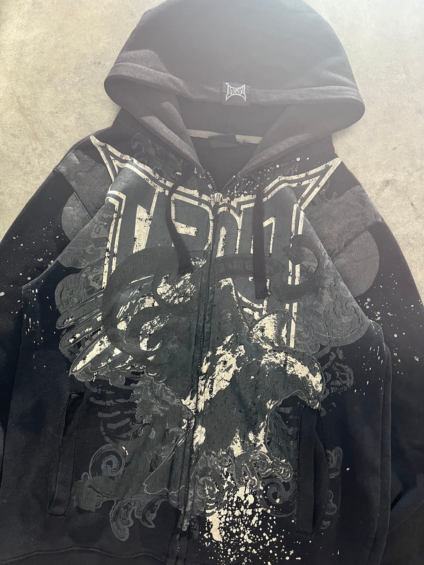 Tapout hoodie - S