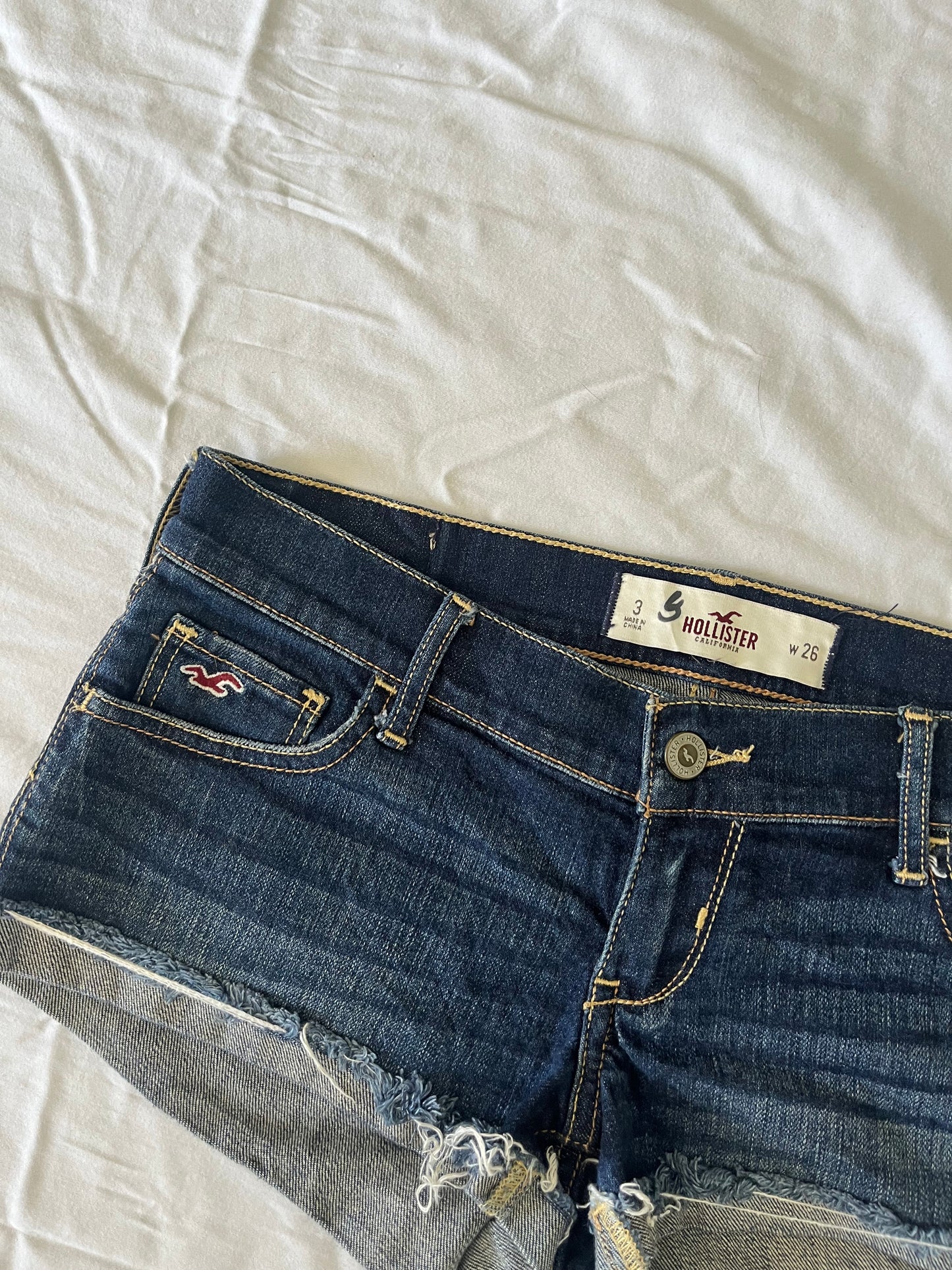 hollister denim mini shorts - 30