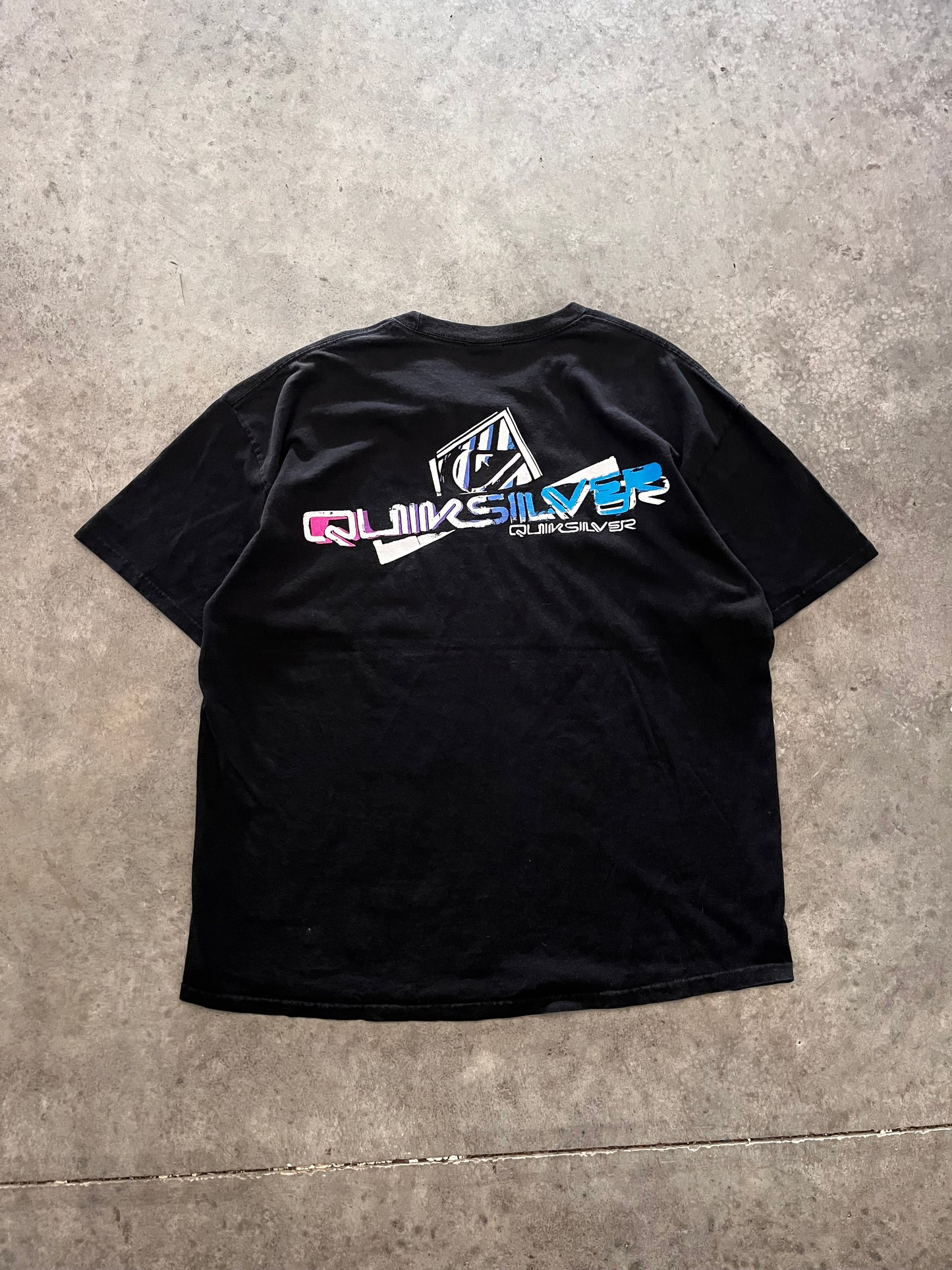 quiksilver tee - XL