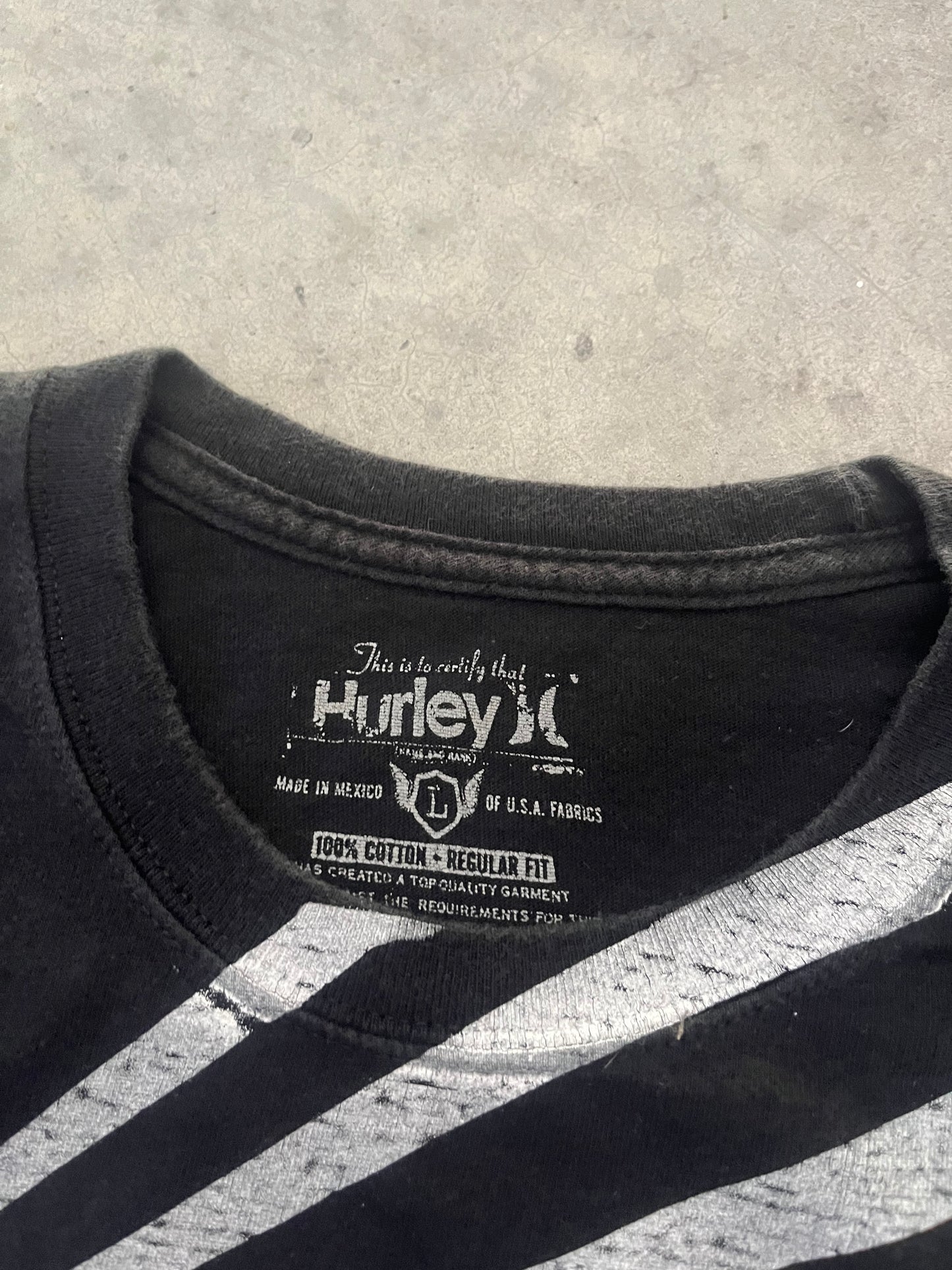 hurley tee - L