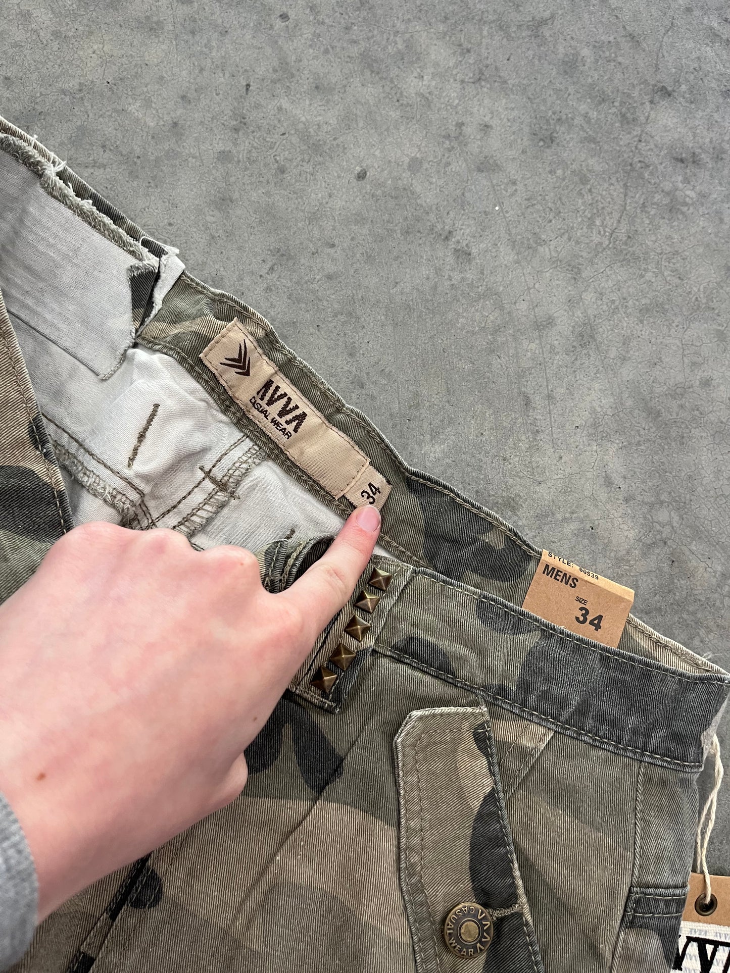 camo shorts - 34