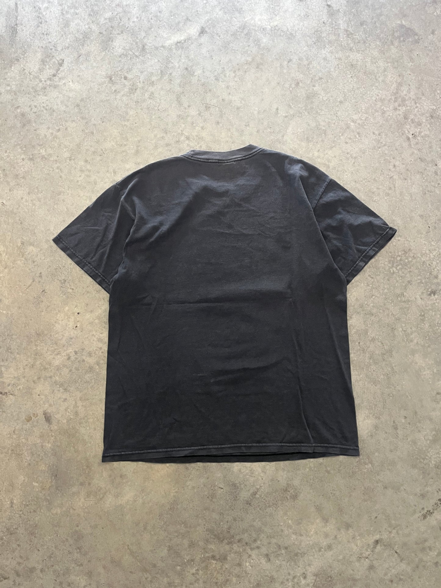 famous tee - L