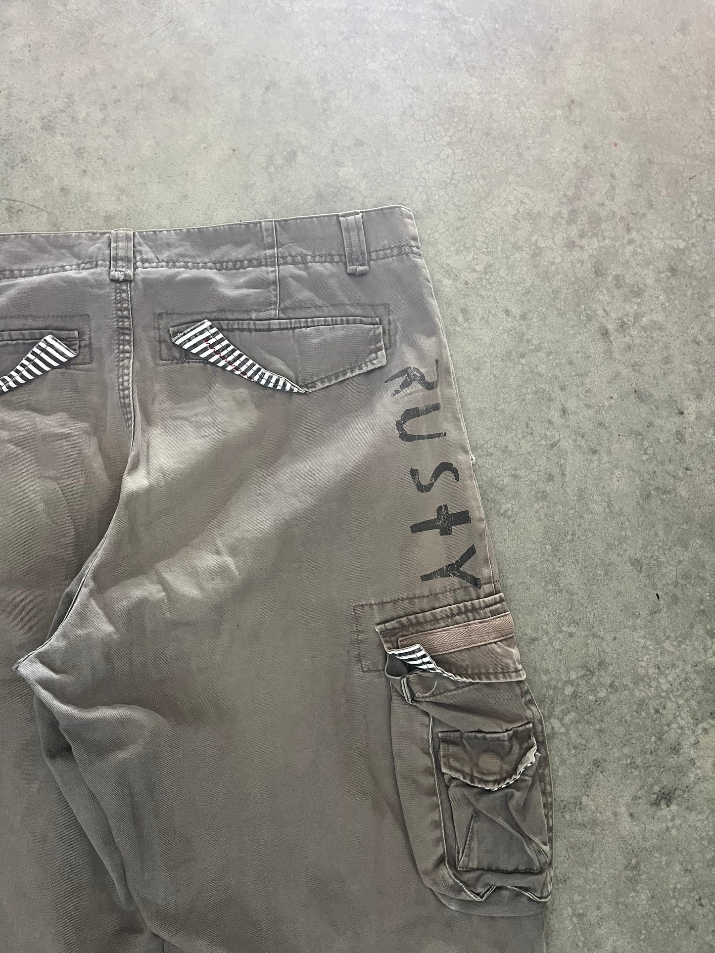 Rusty cargos - 33