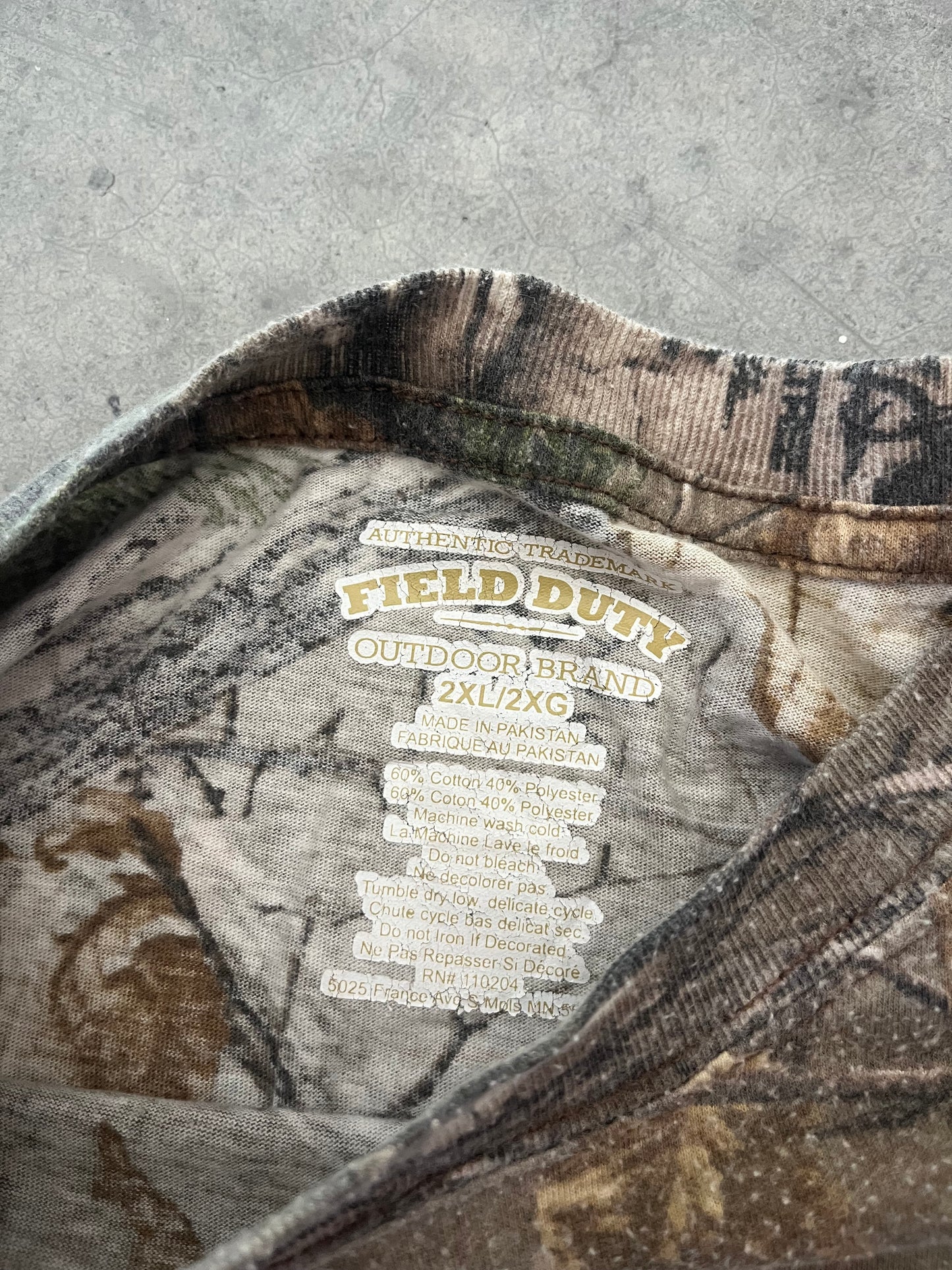 realtree tee with back hit