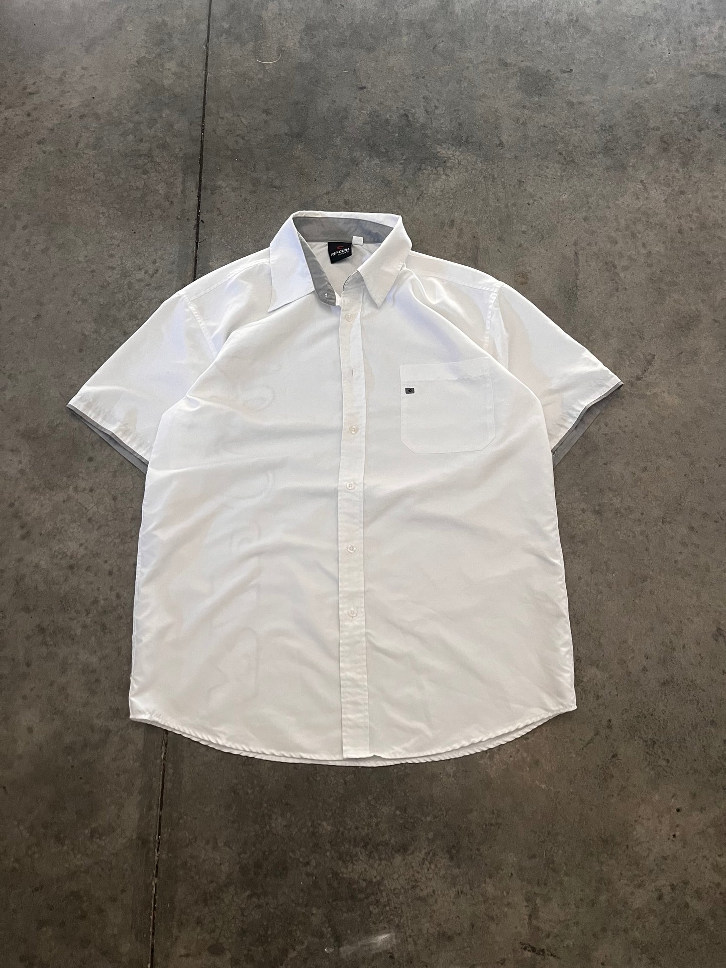 Ripcurl button up - M
