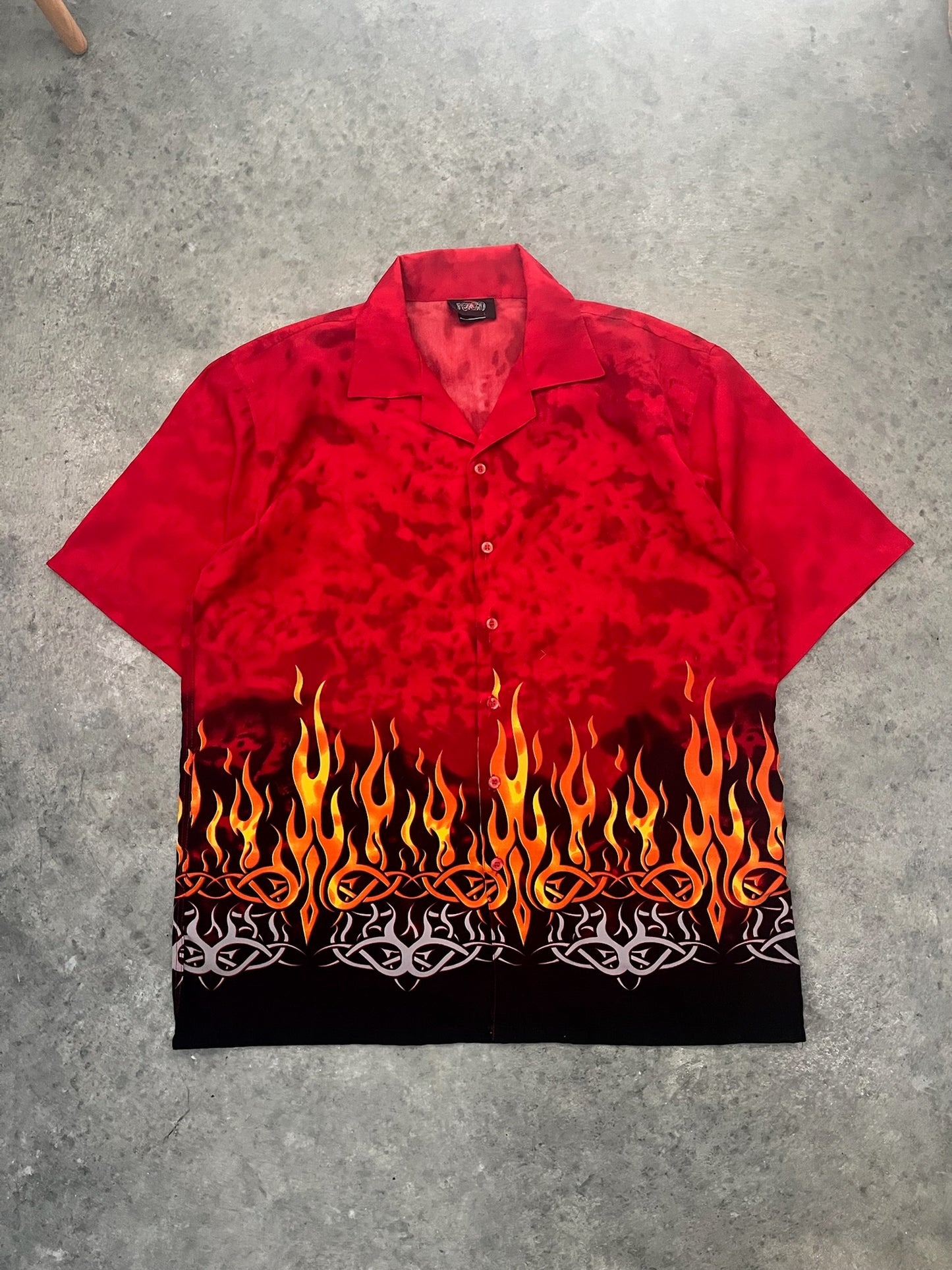 Psycho button up