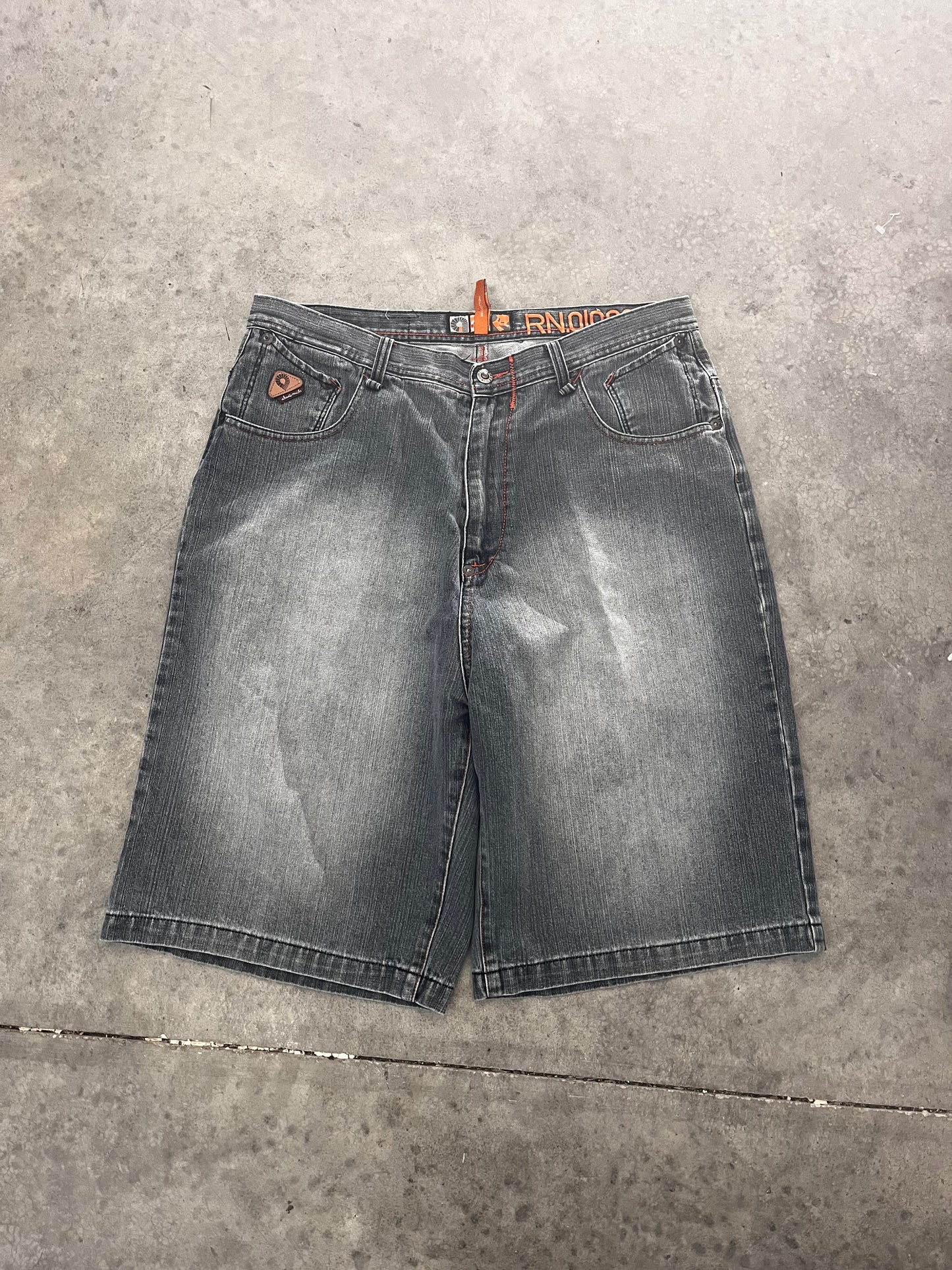 akademiks jorts - 36