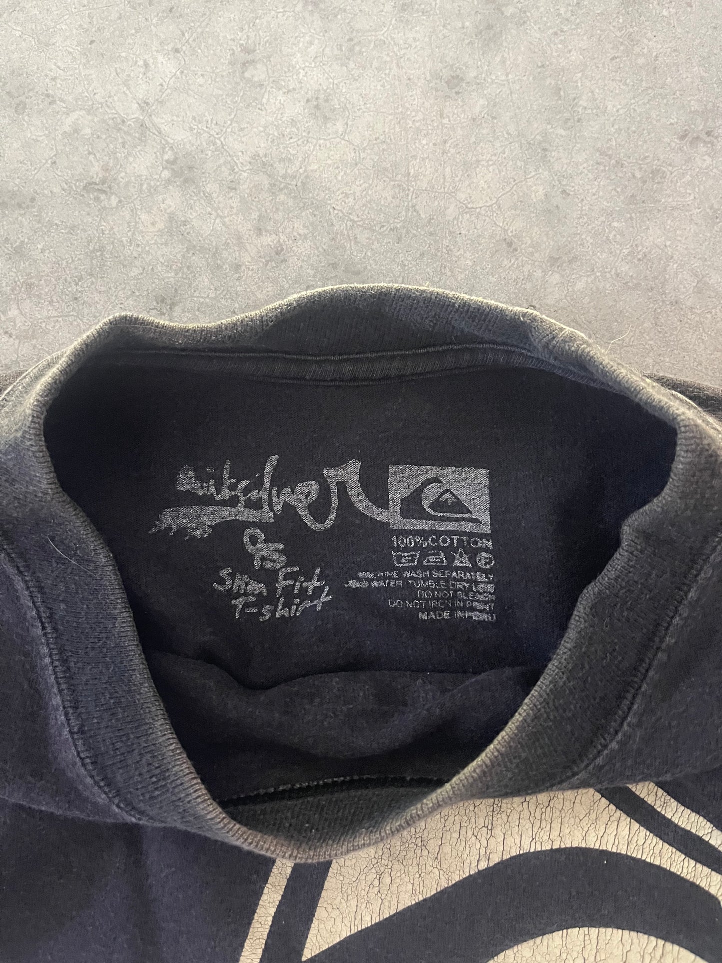 quiksilver tee - L