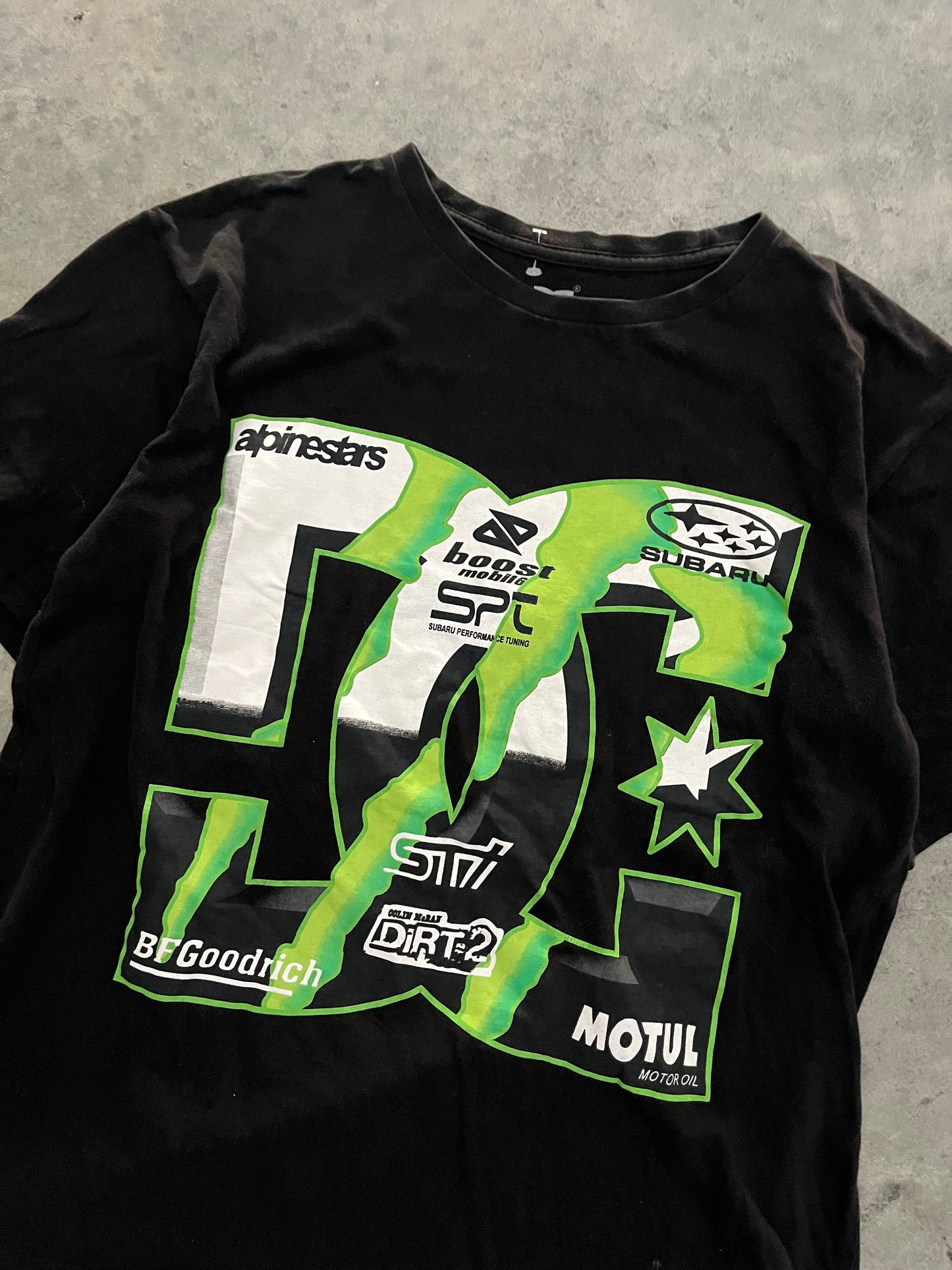 DC x monster tee - M
