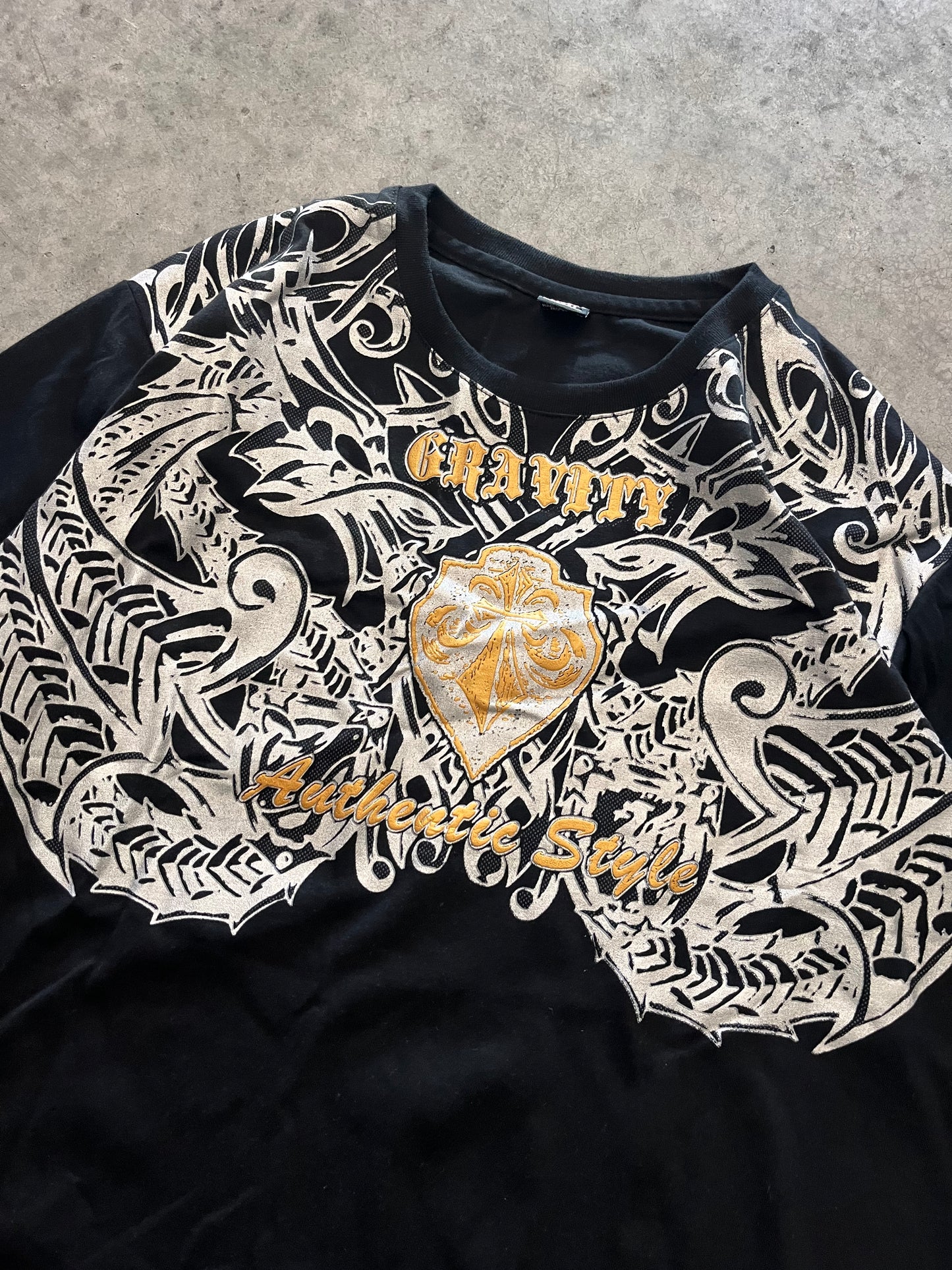 y2k gravity tee - L