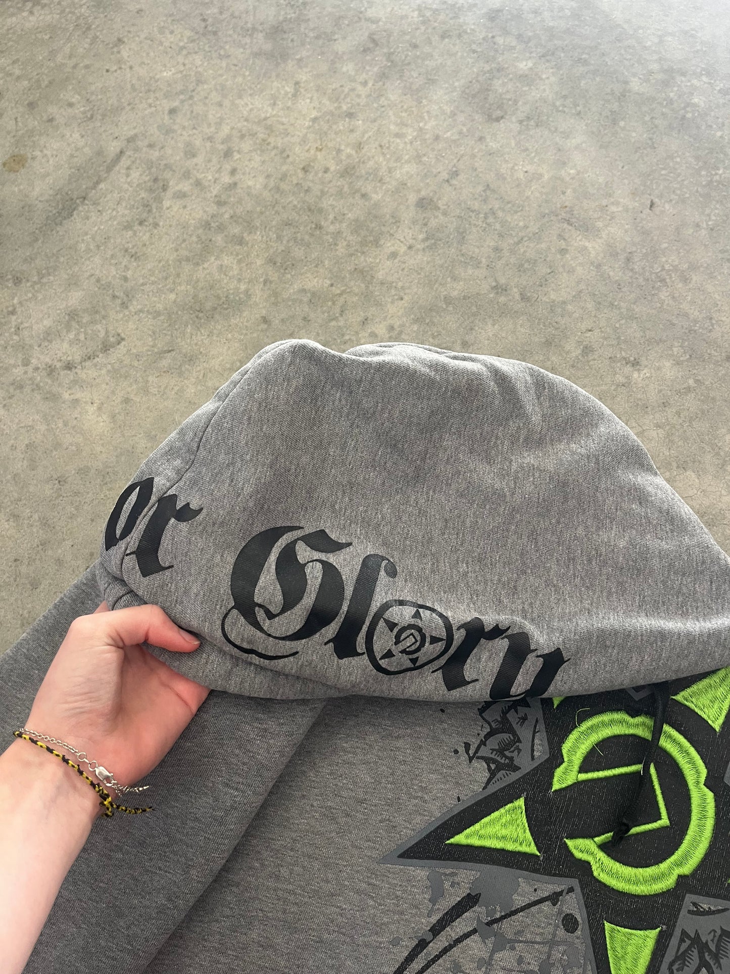 Unit hoodie - M