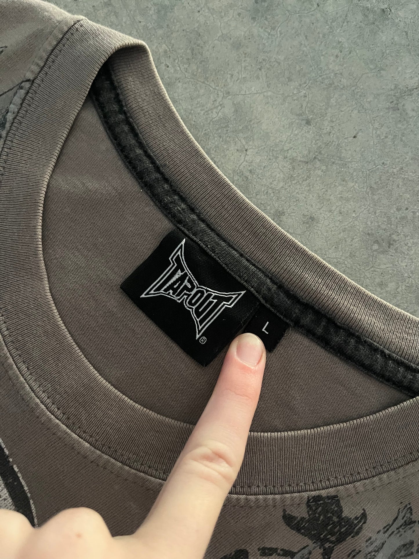tapout tee - L