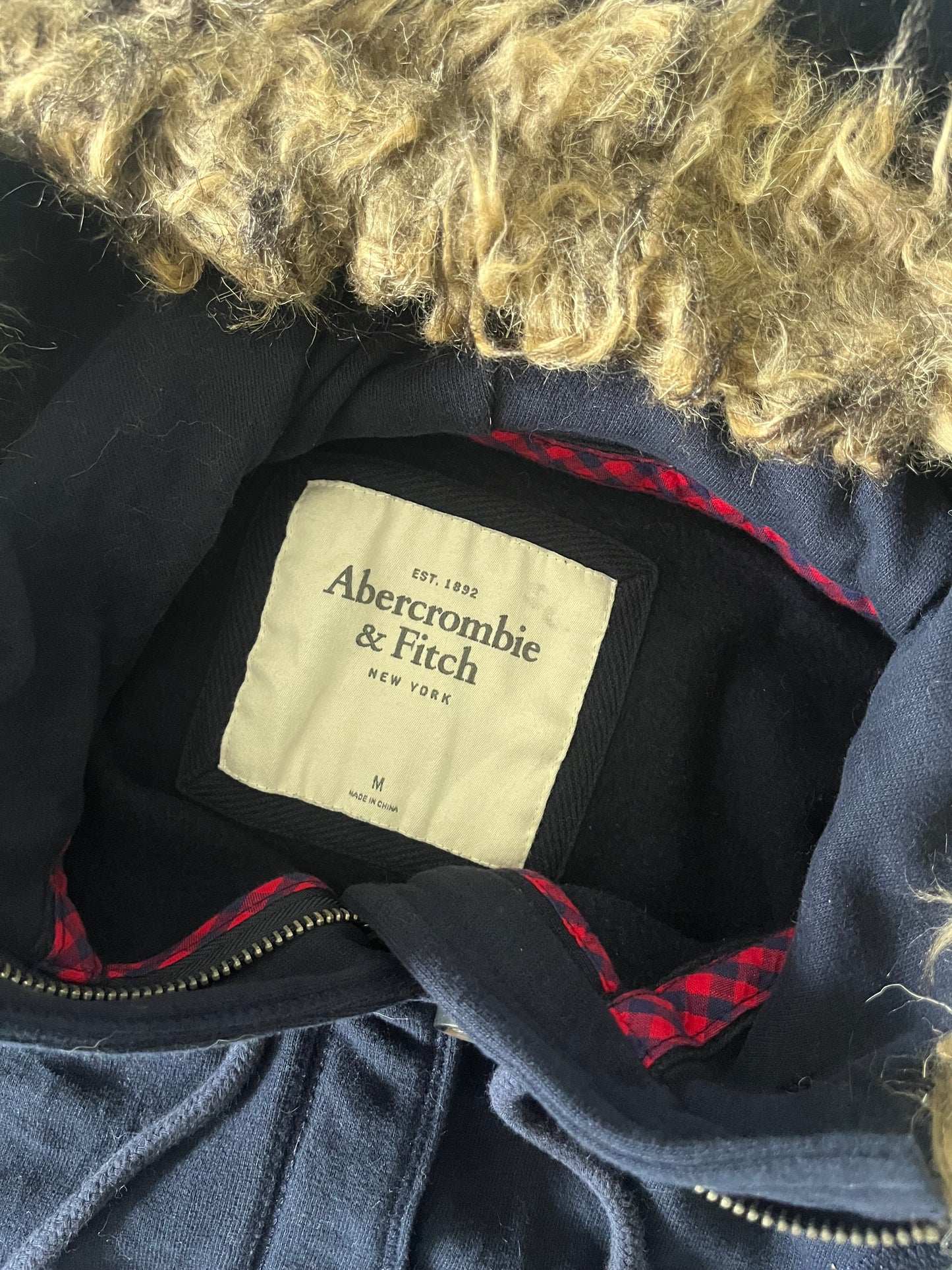 vintage abercrombie and fitch fur hoodie - M