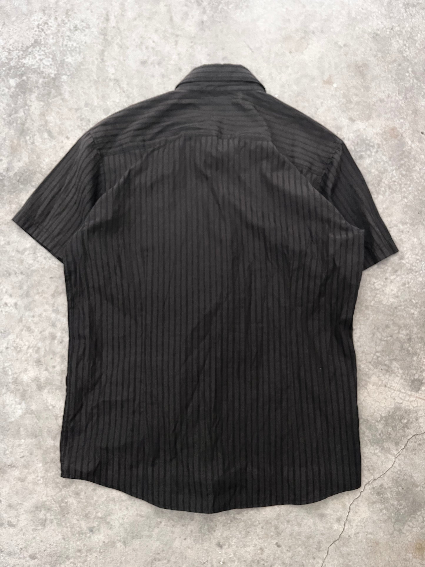 quiksilver button up - L