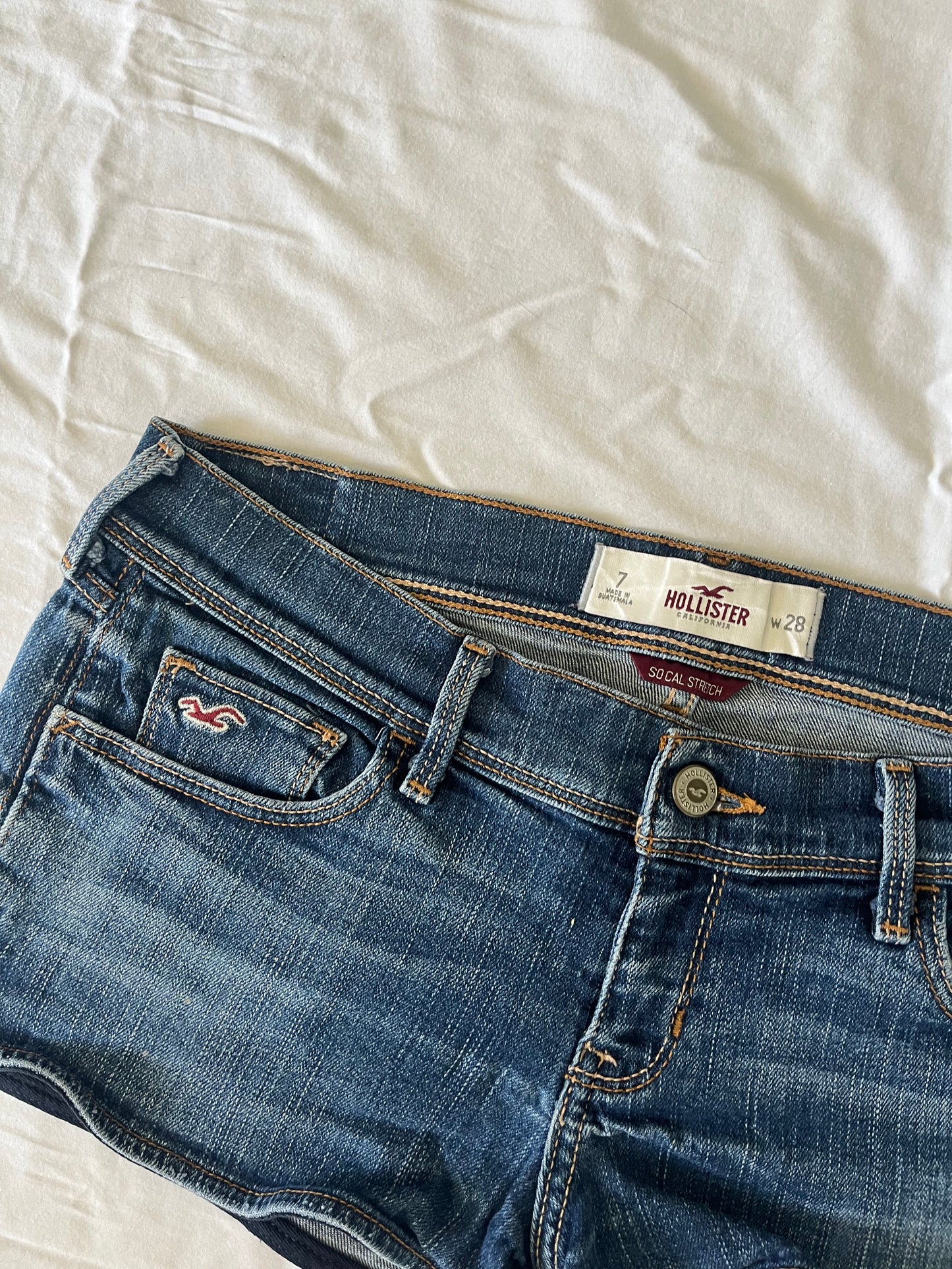 hollister denim mini shorts - 31