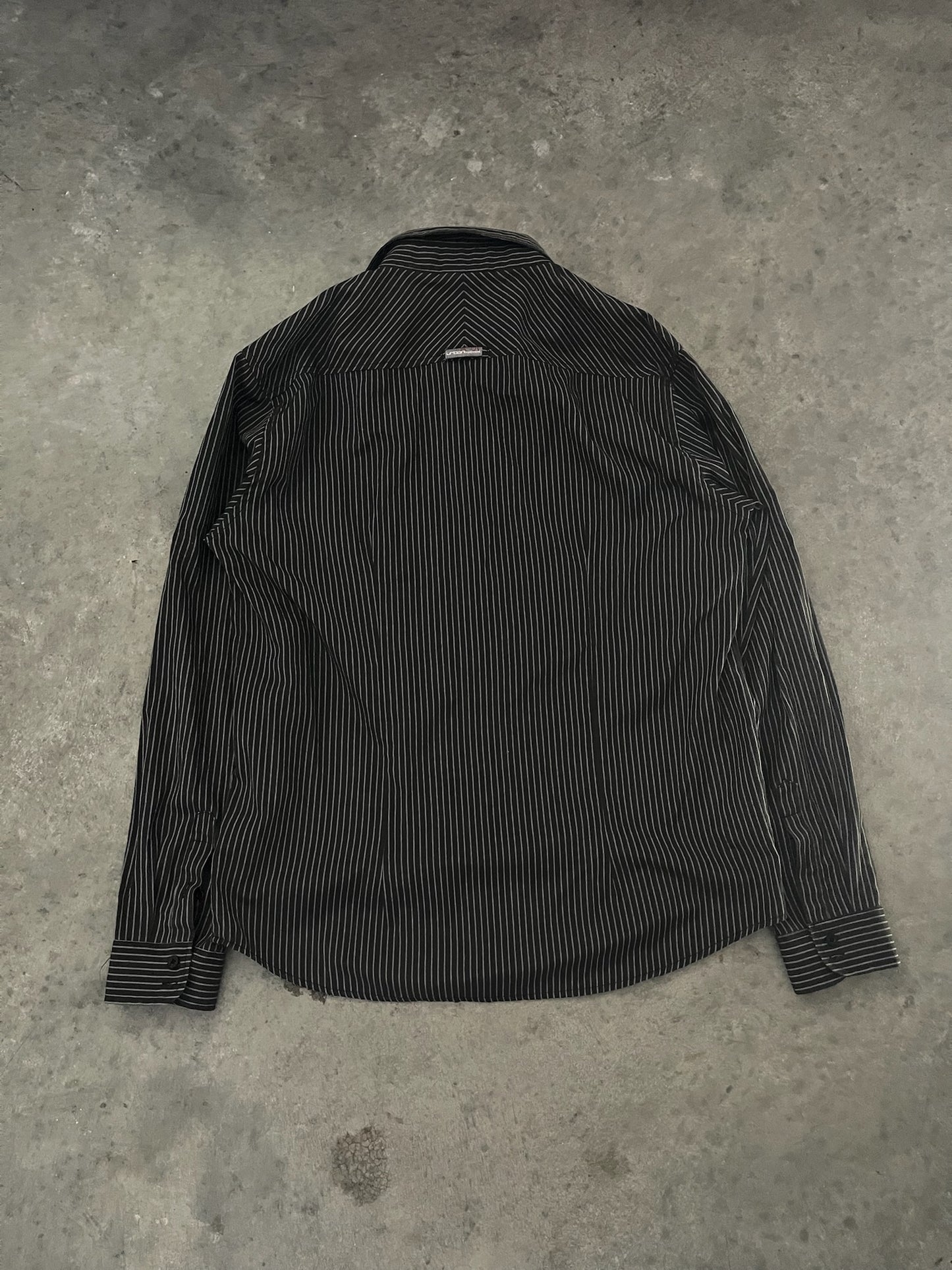 urban equipment button up