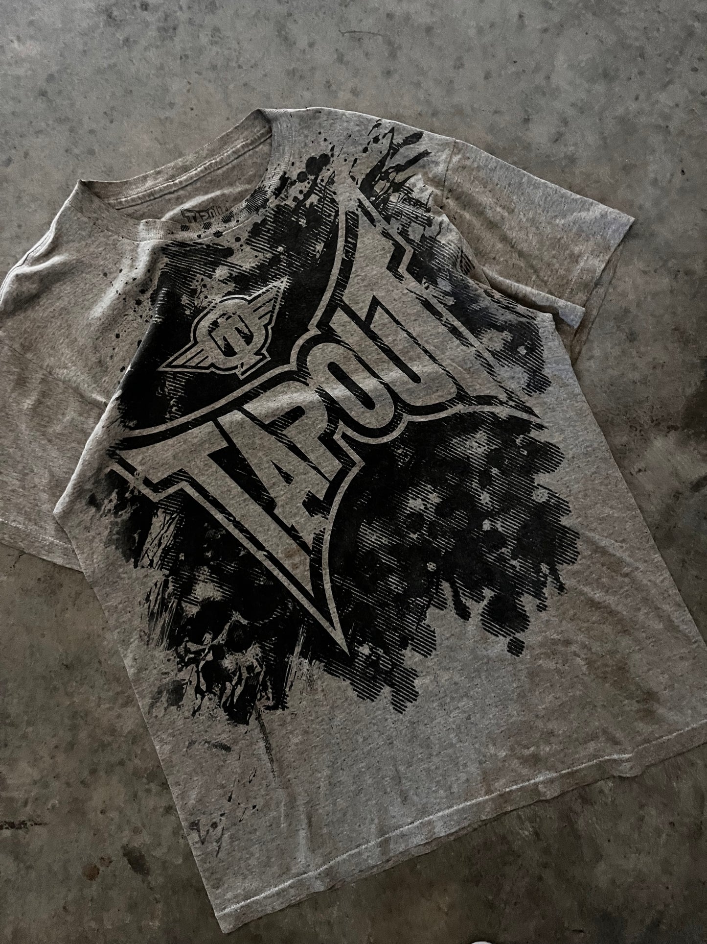 Tapout tee