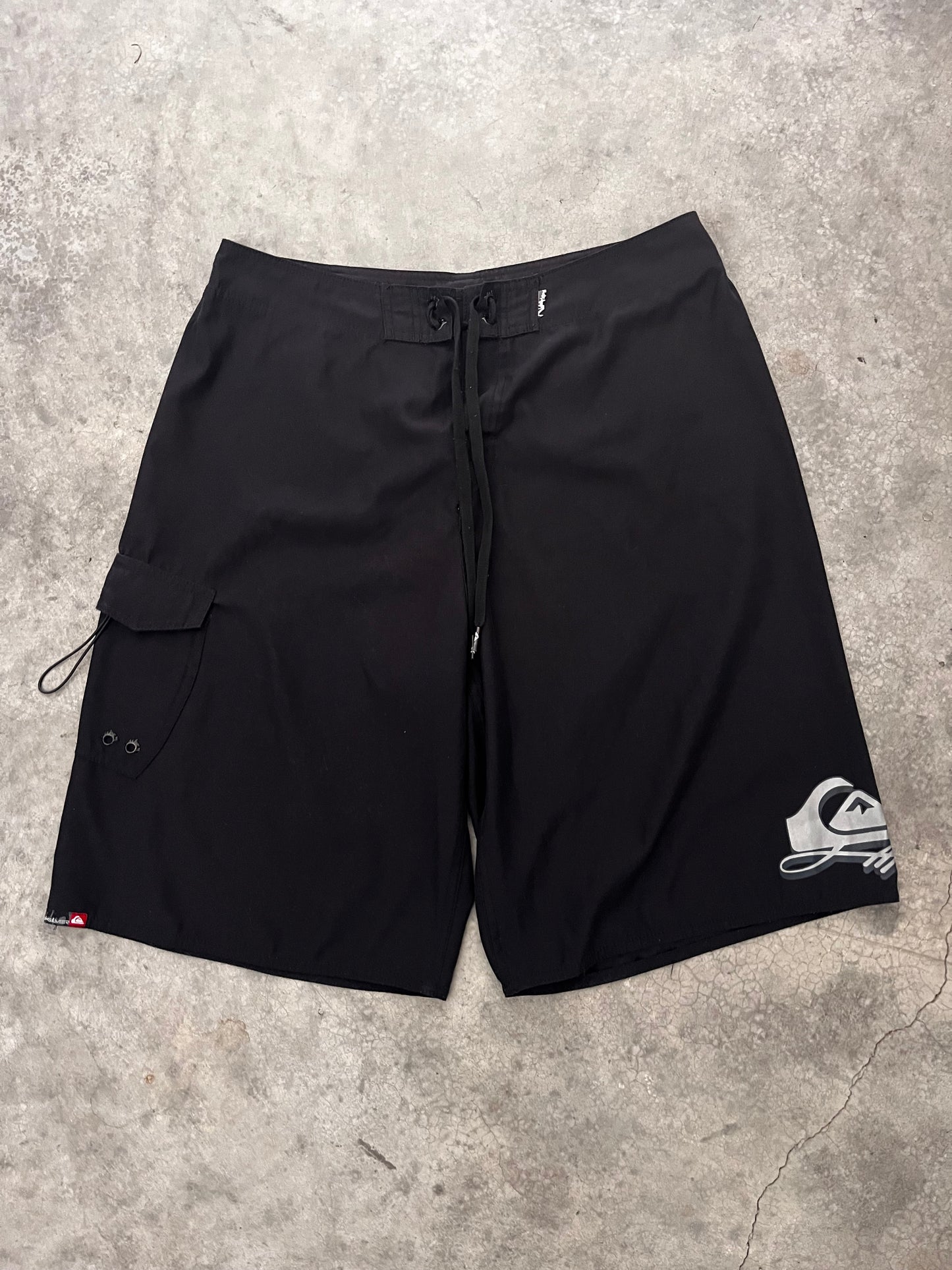 quiksilver board shorts -