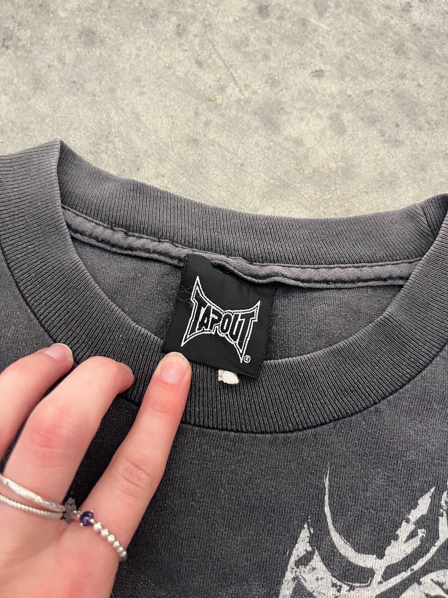 faded Tribal Tapout - M