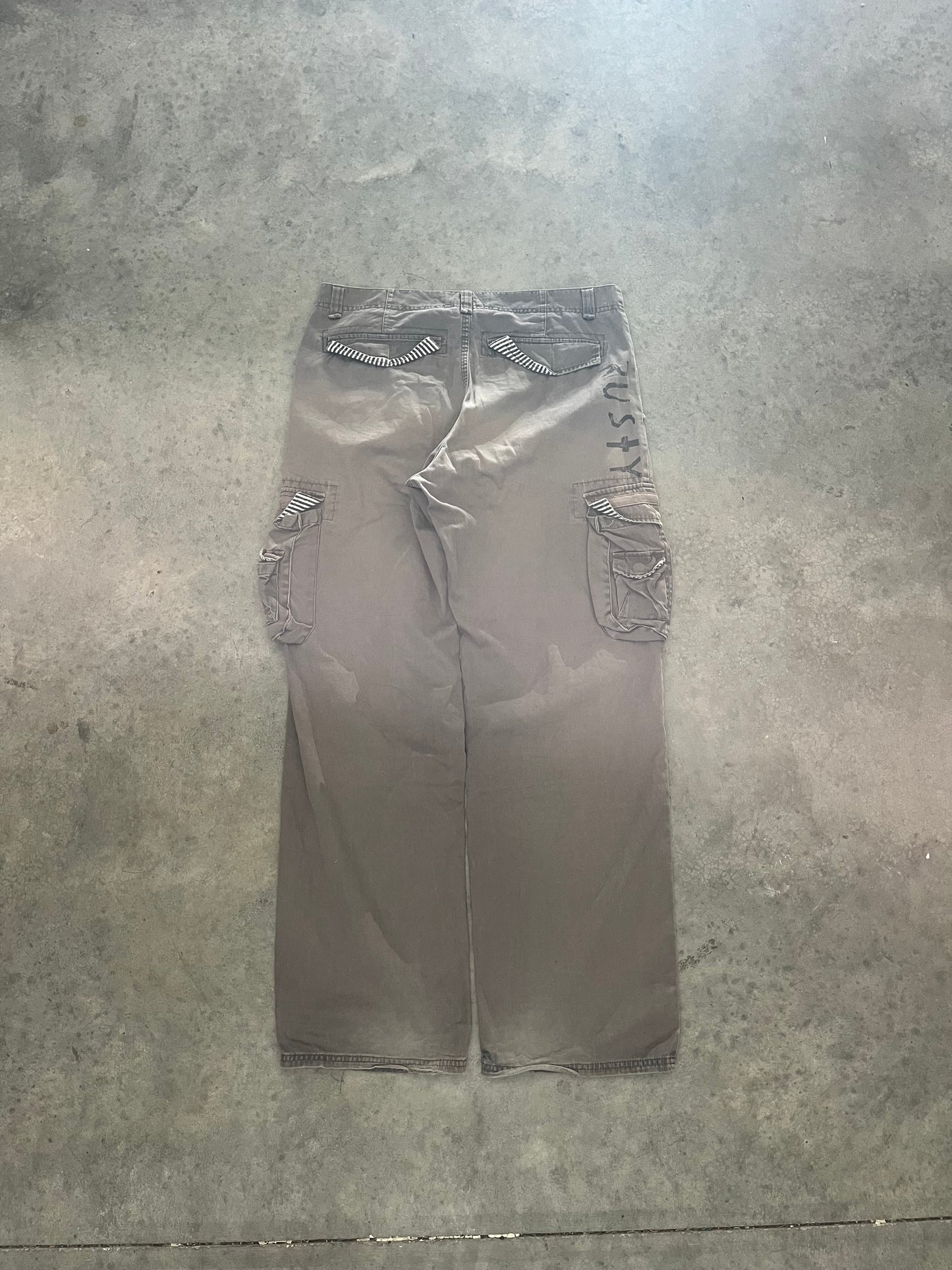Rusty cargos - 33