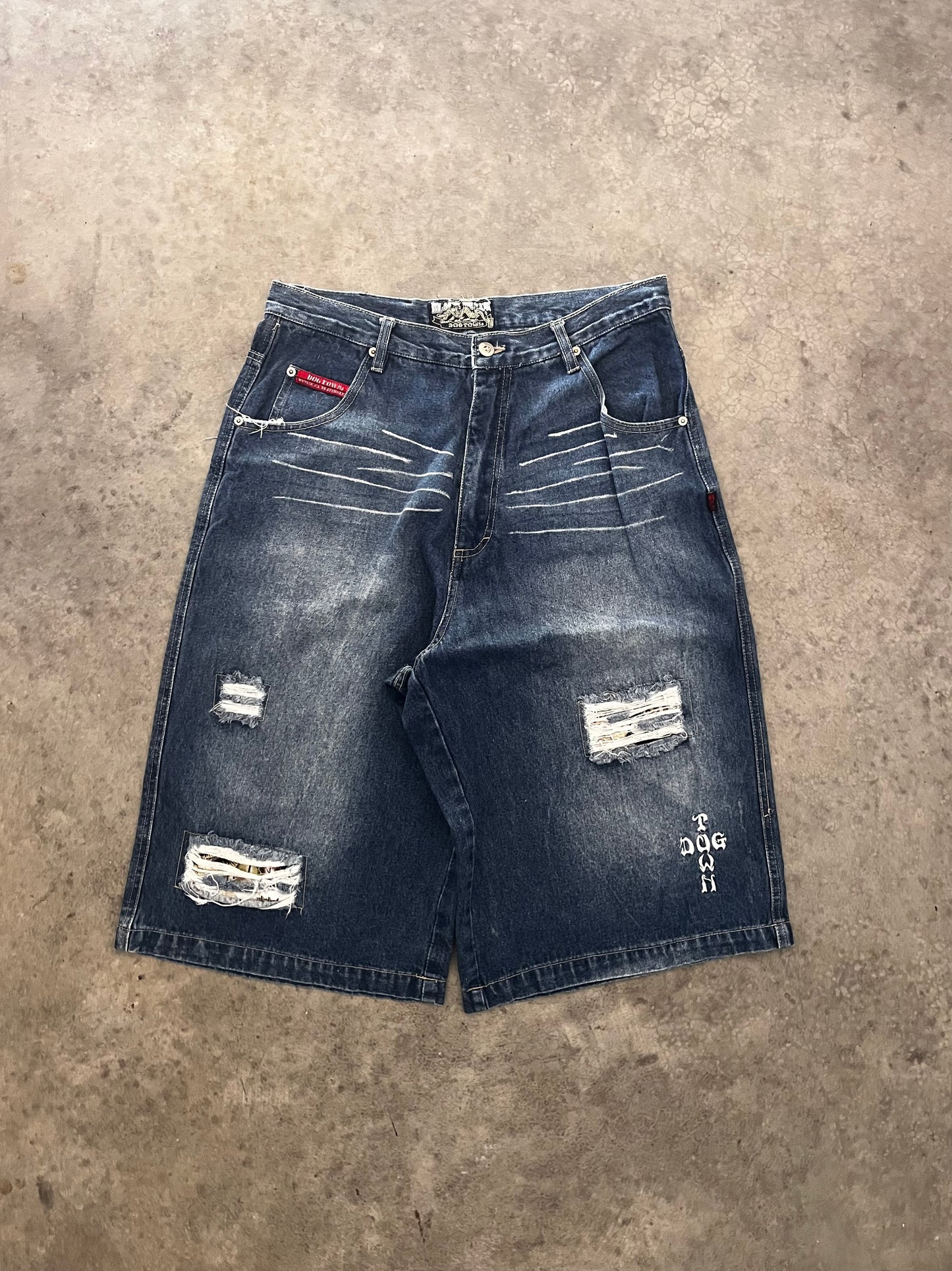 Grail dog town jorts - 33