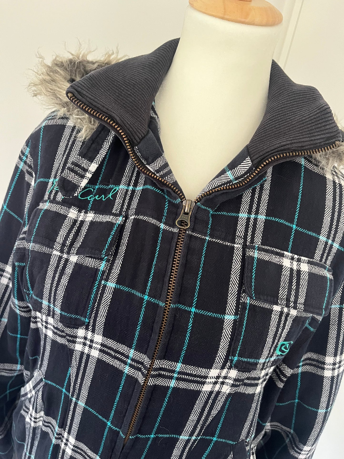 ripcurl fur hoodie - L