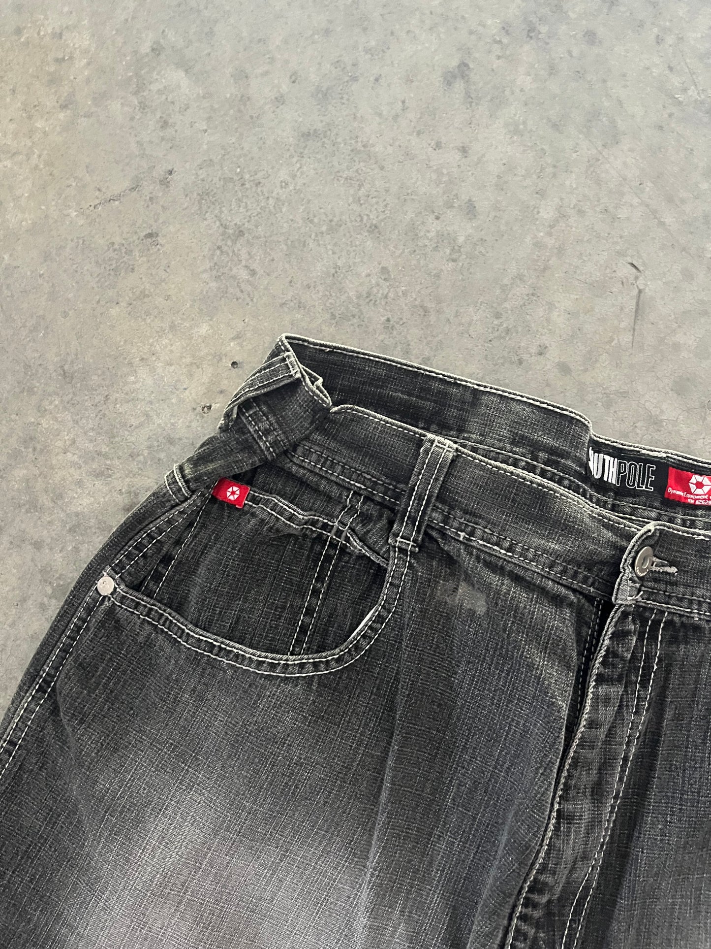 Red tab southpole jorts