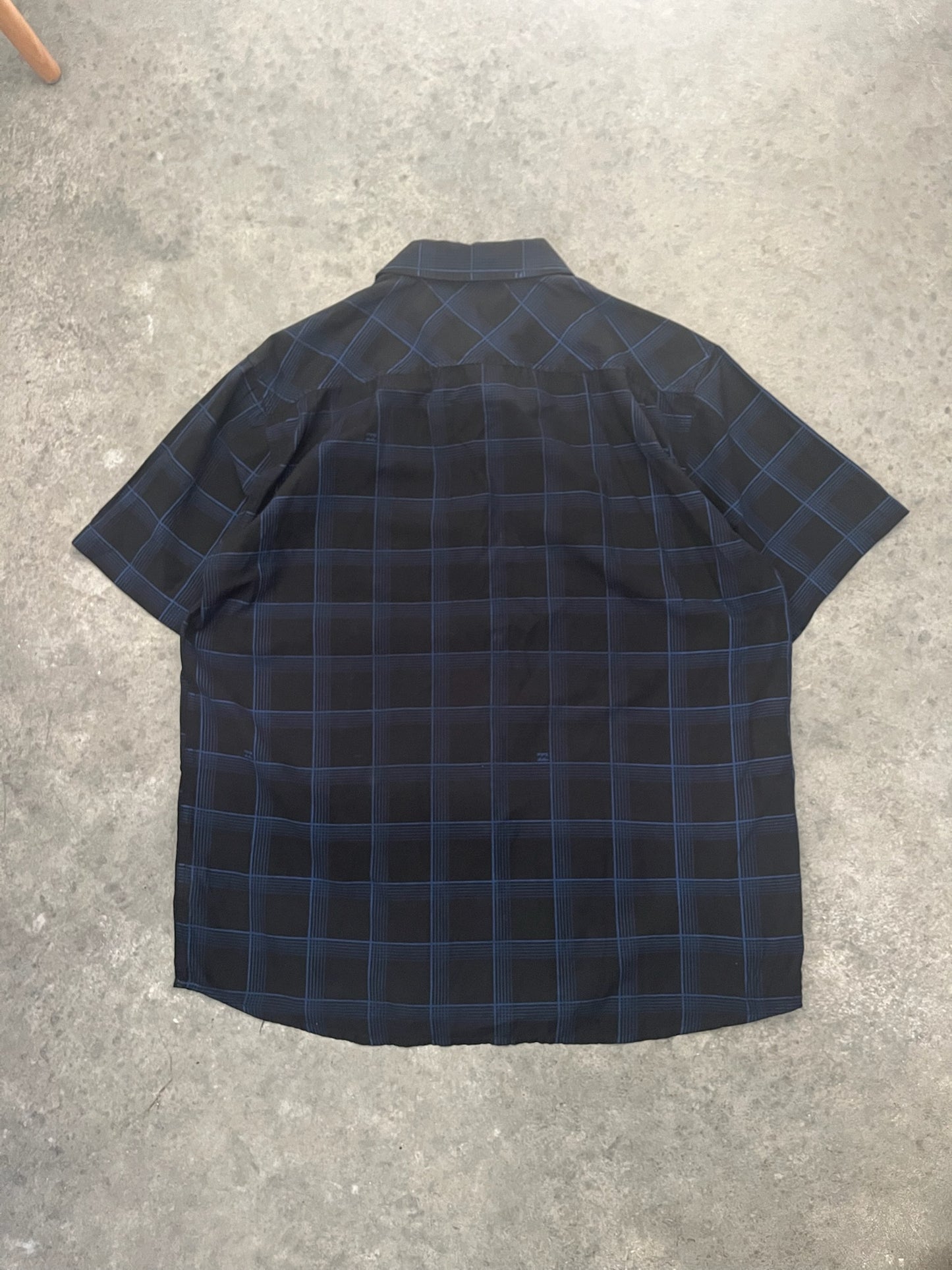 Calm billabong button up