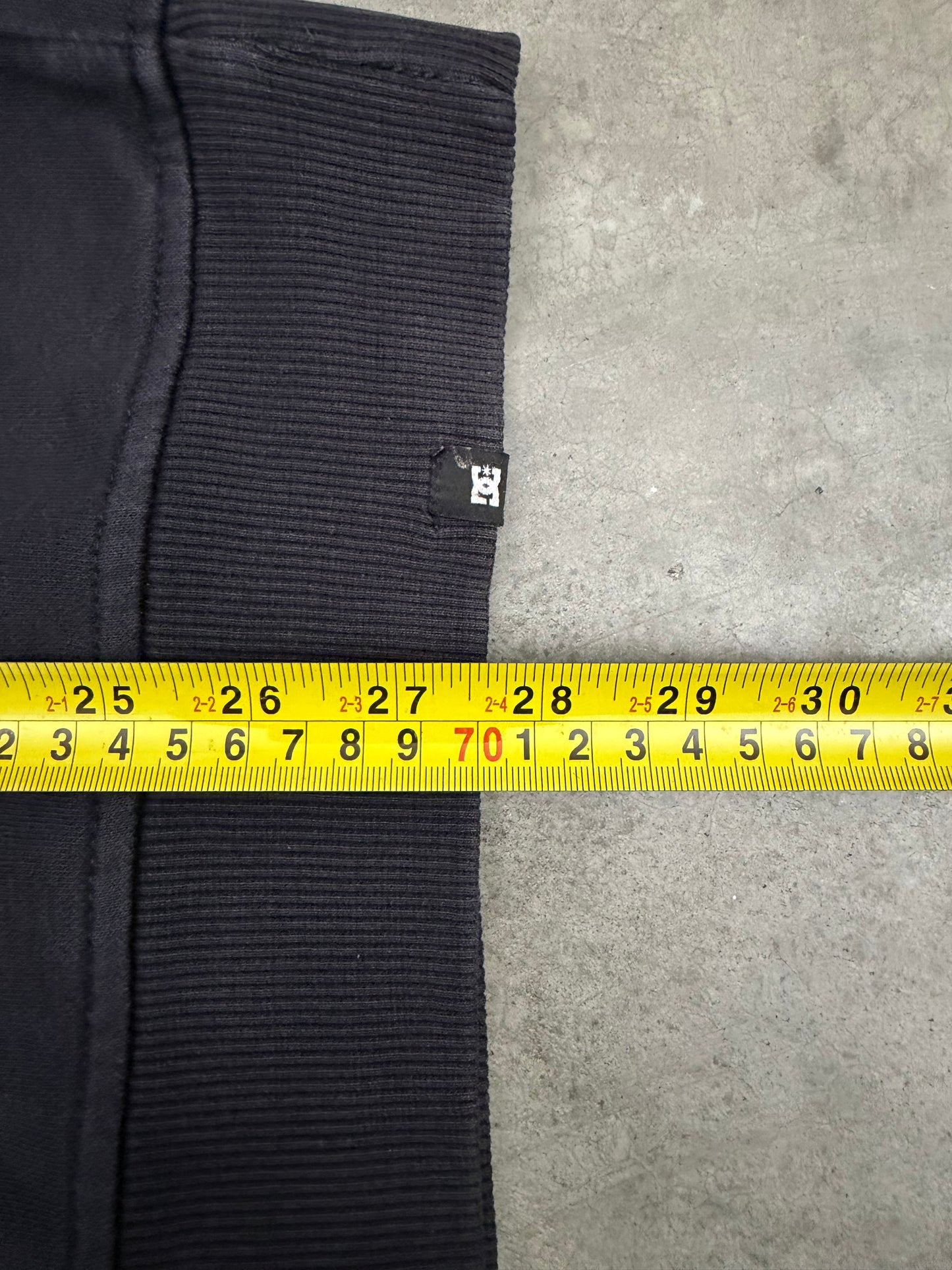 DC zip up hoodie - L
