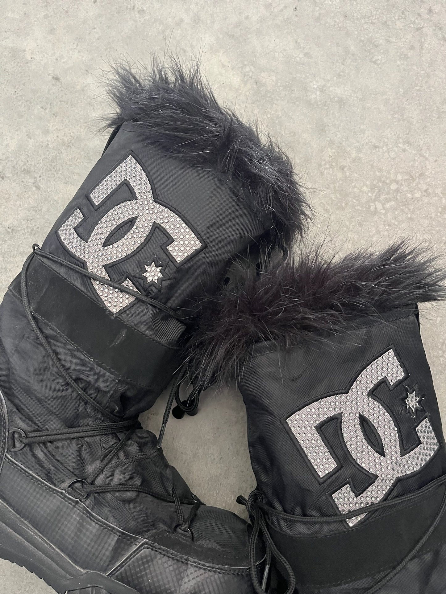 DC Fur boots - US 10 - EU 42