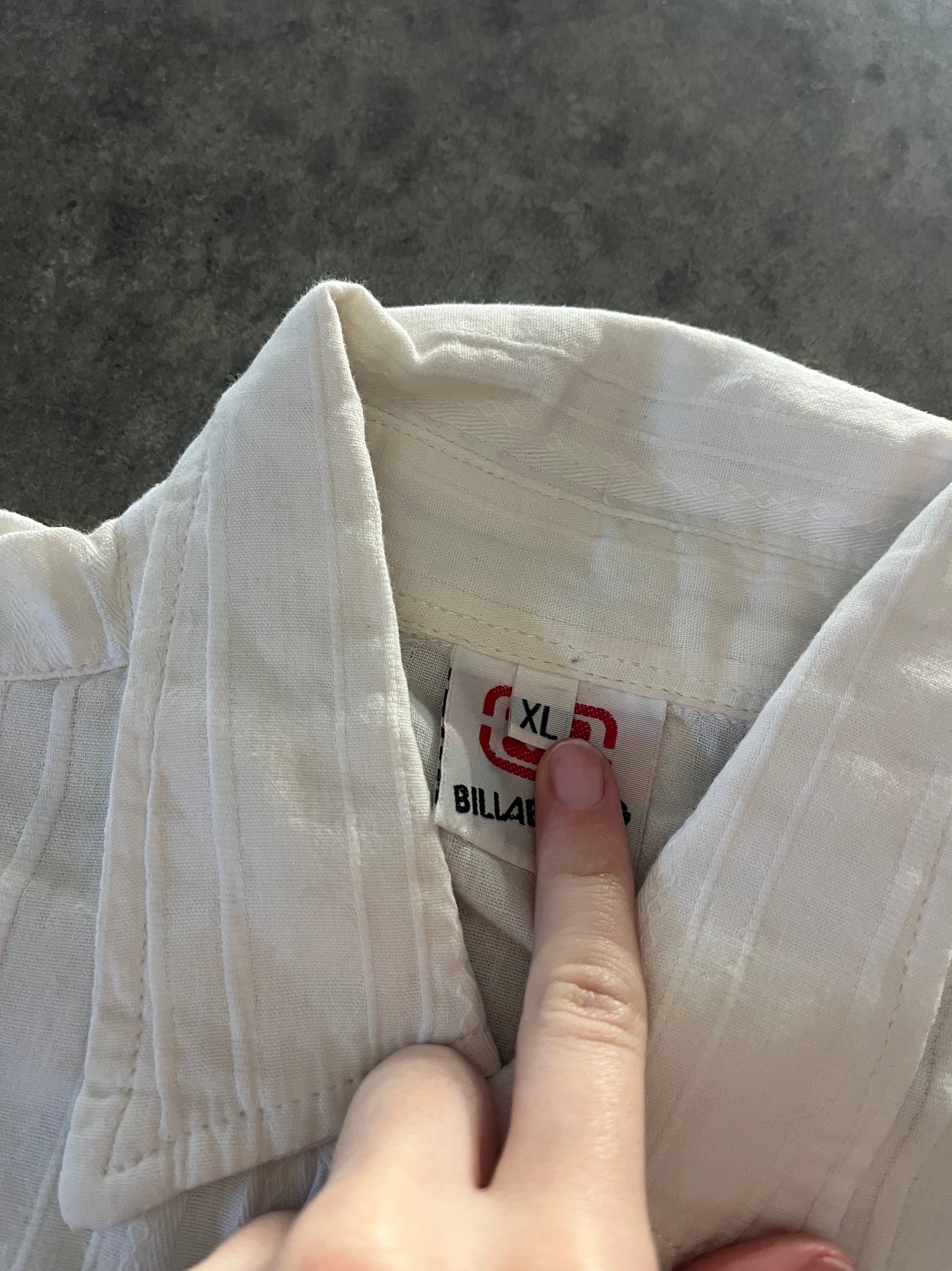 grail billabong button up - XL