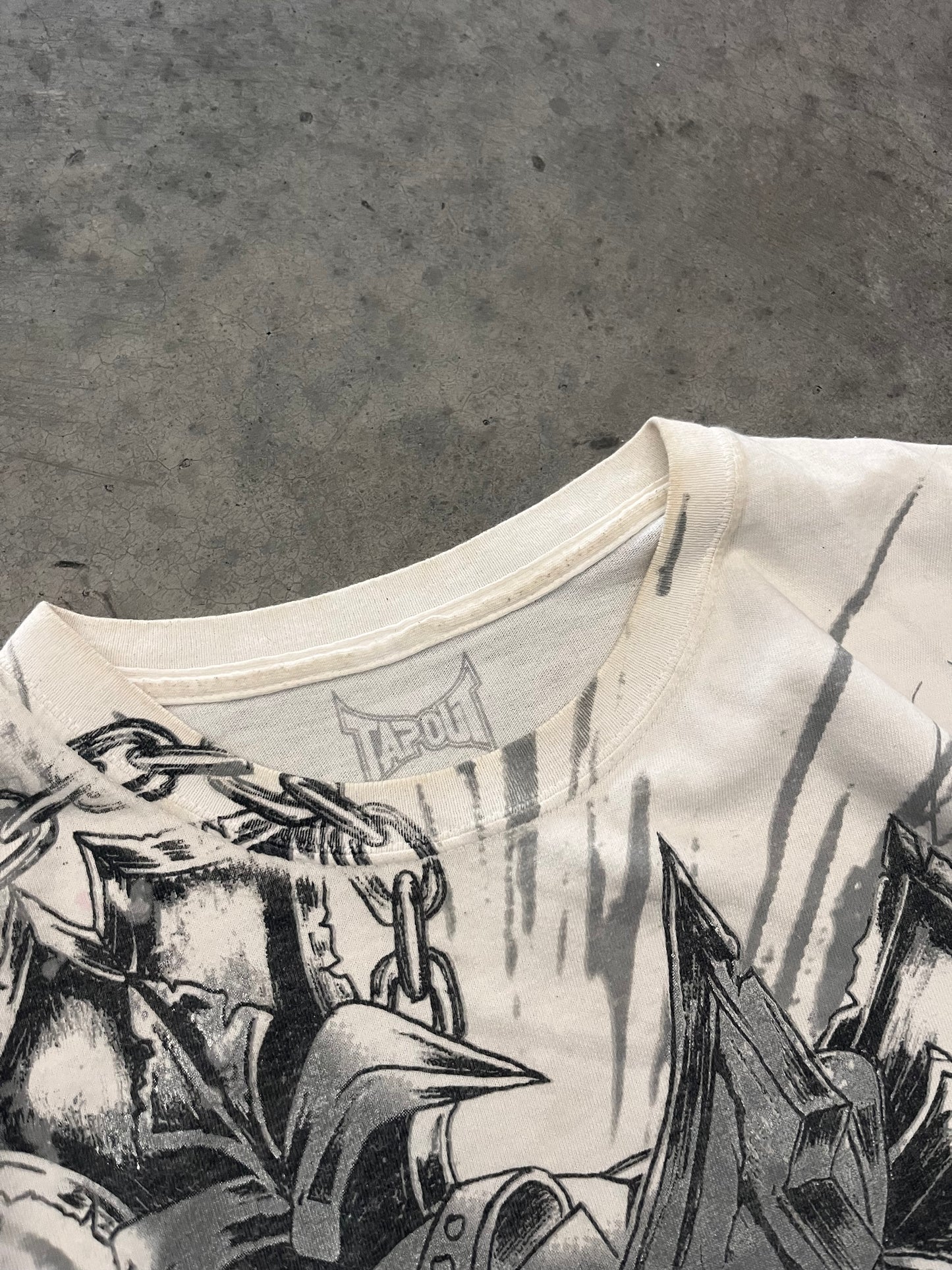 sick tapout tee - L