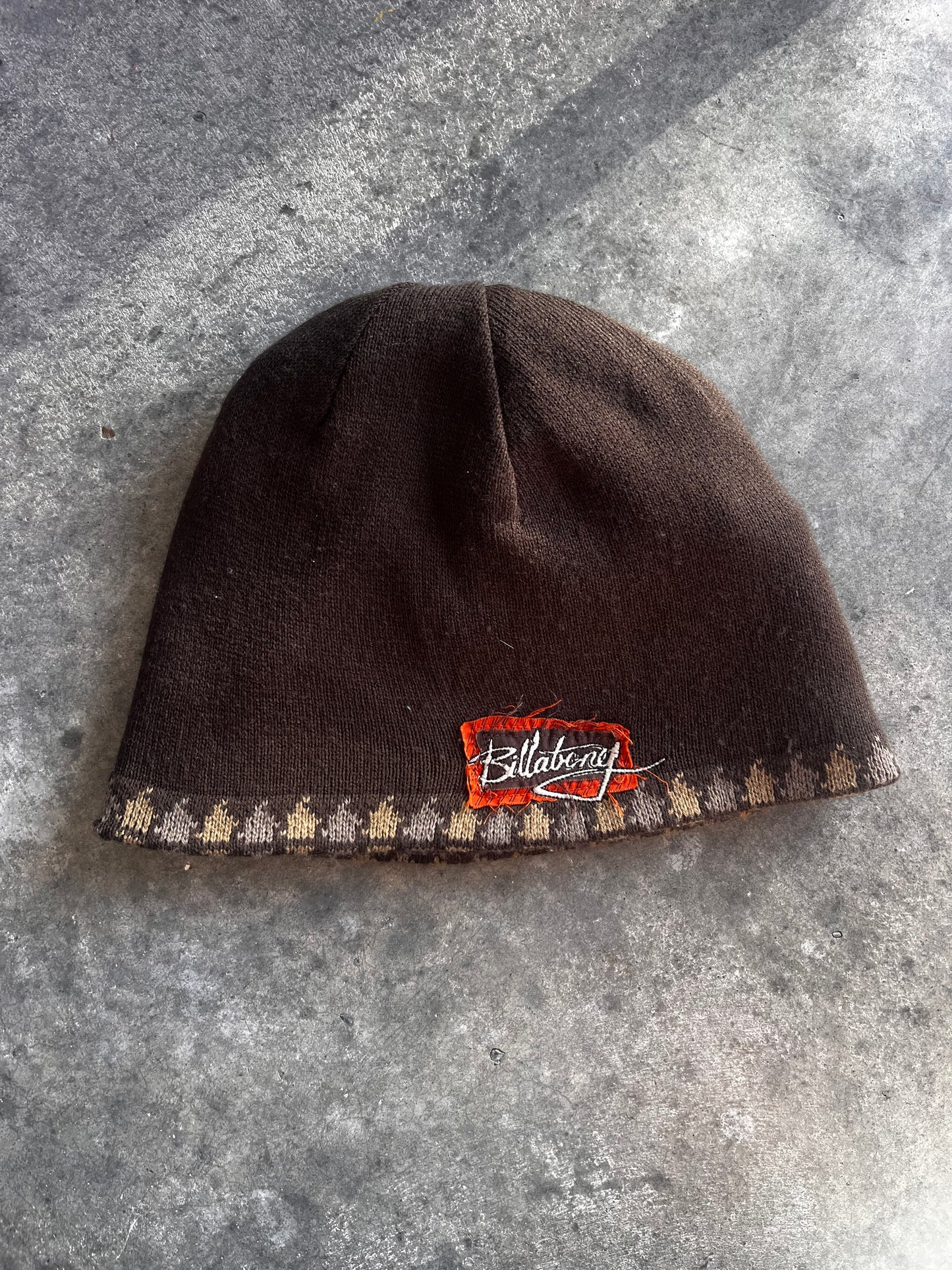 reversible billabong beanie