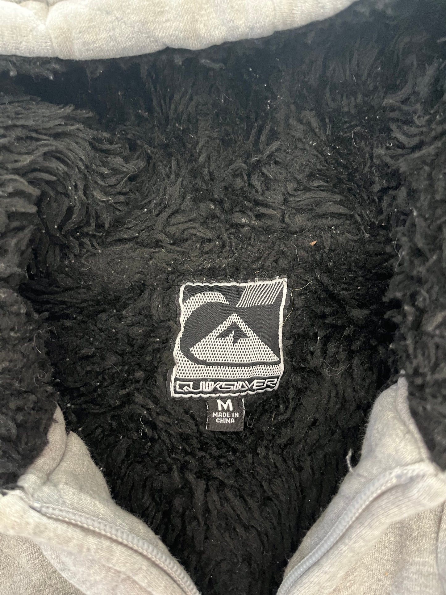 quiksilver hoodie - M