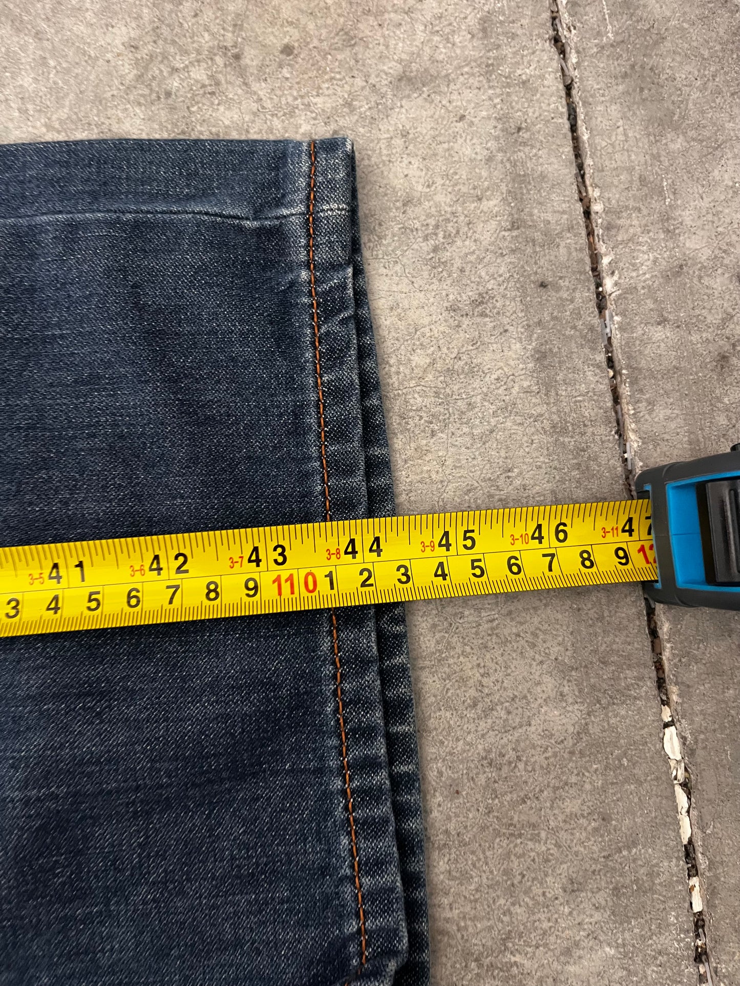true religion jeans - 44