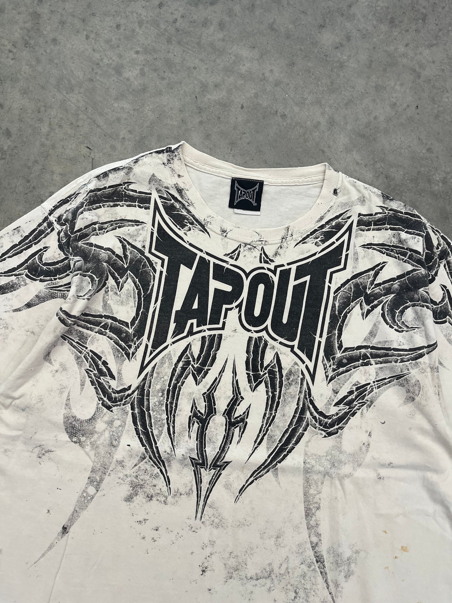 tribal tapout tee - L