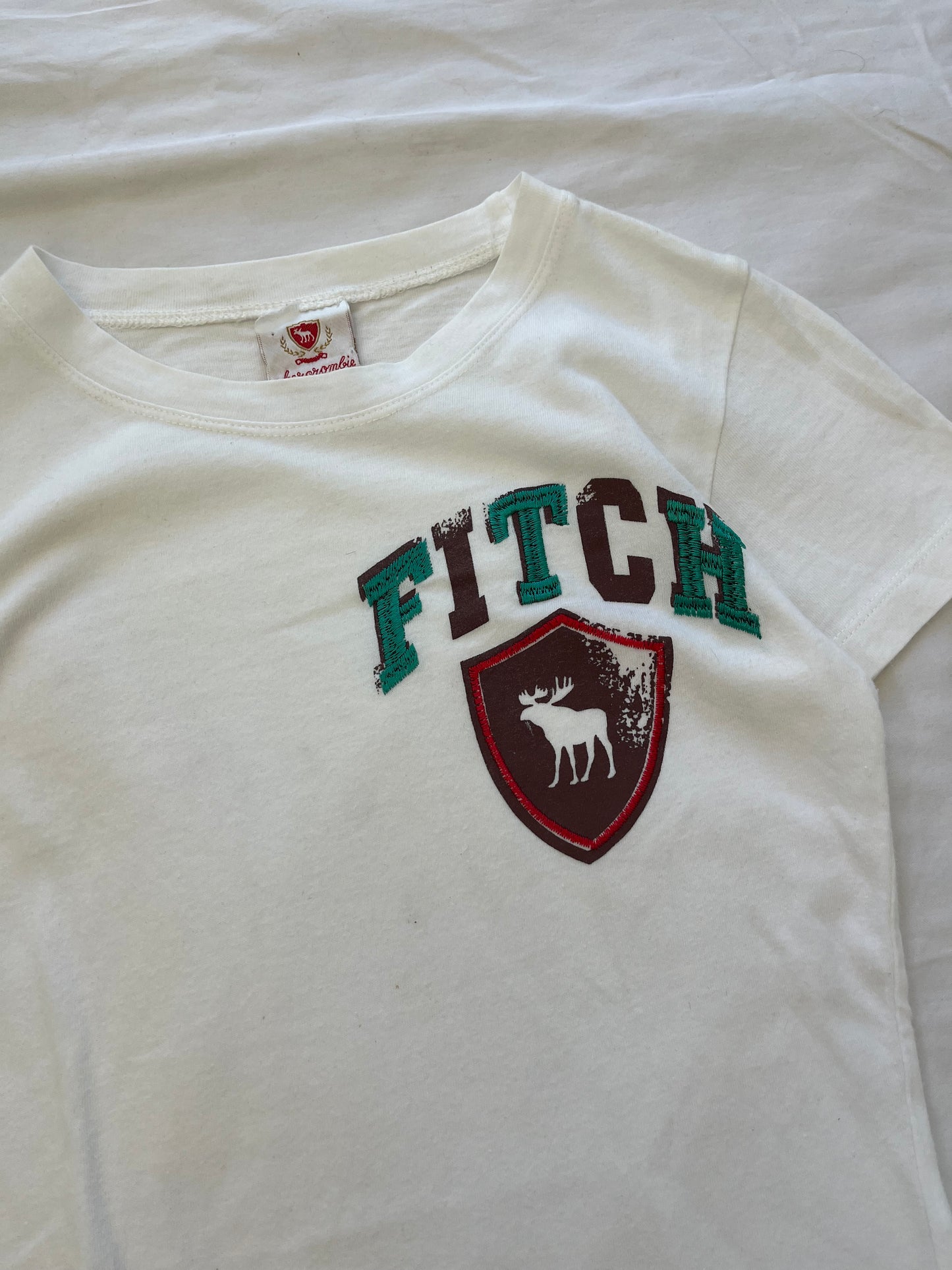 abercrombie and fitch babytee - M