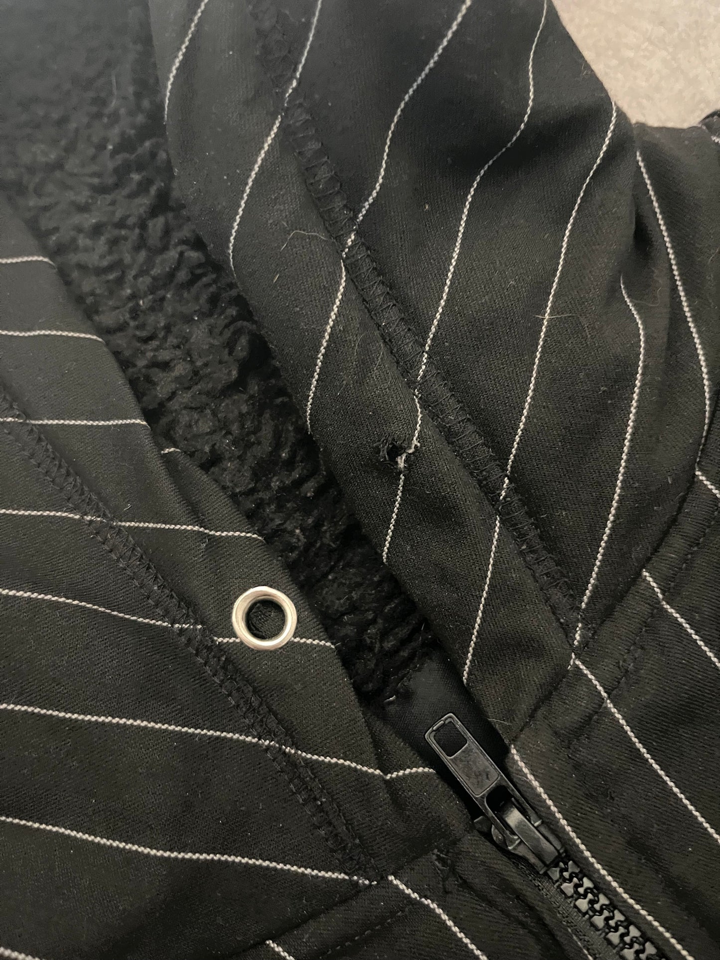 Lost pinstripe hoodie - L
