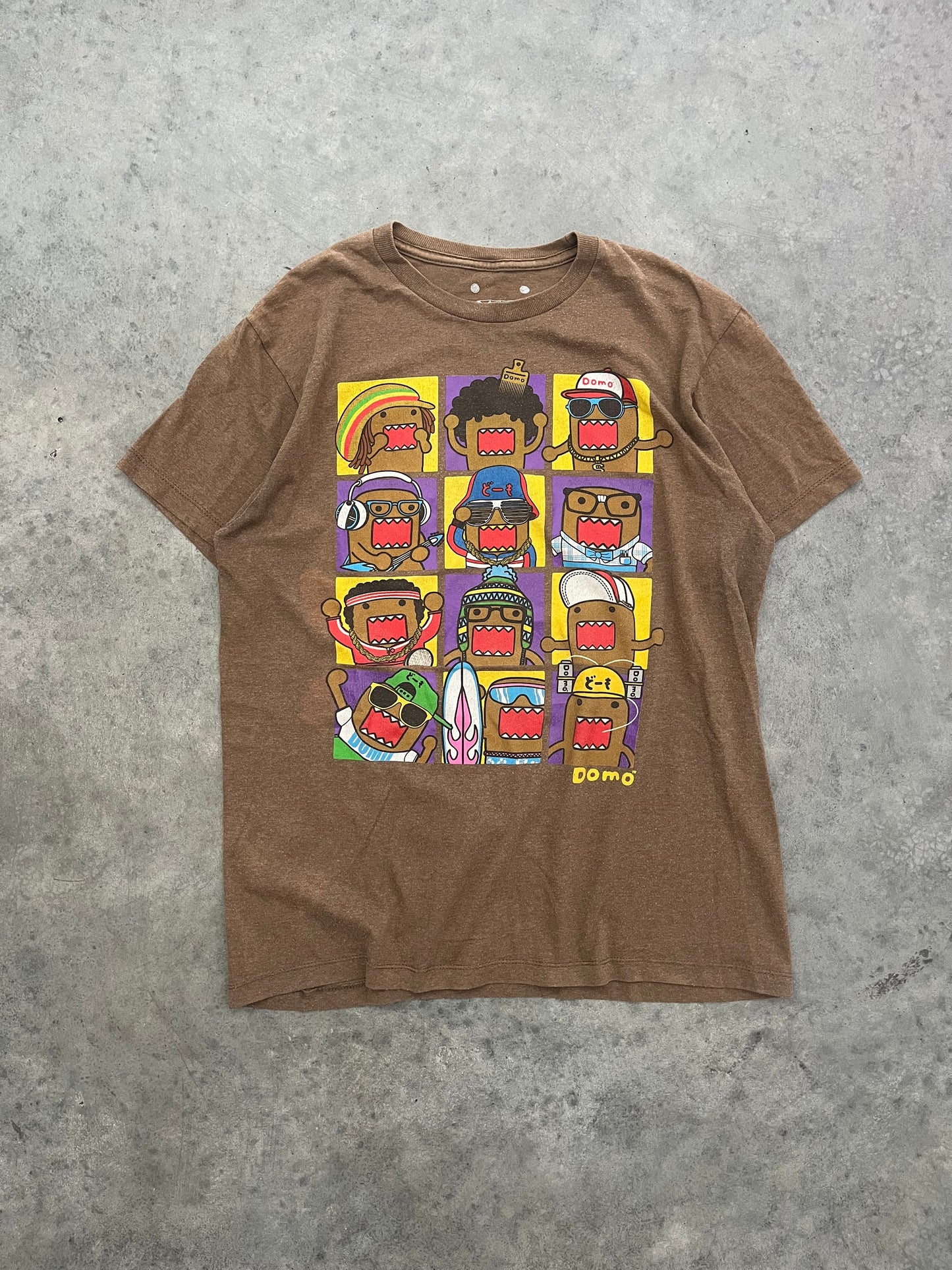 DOMO TEEE :D - M