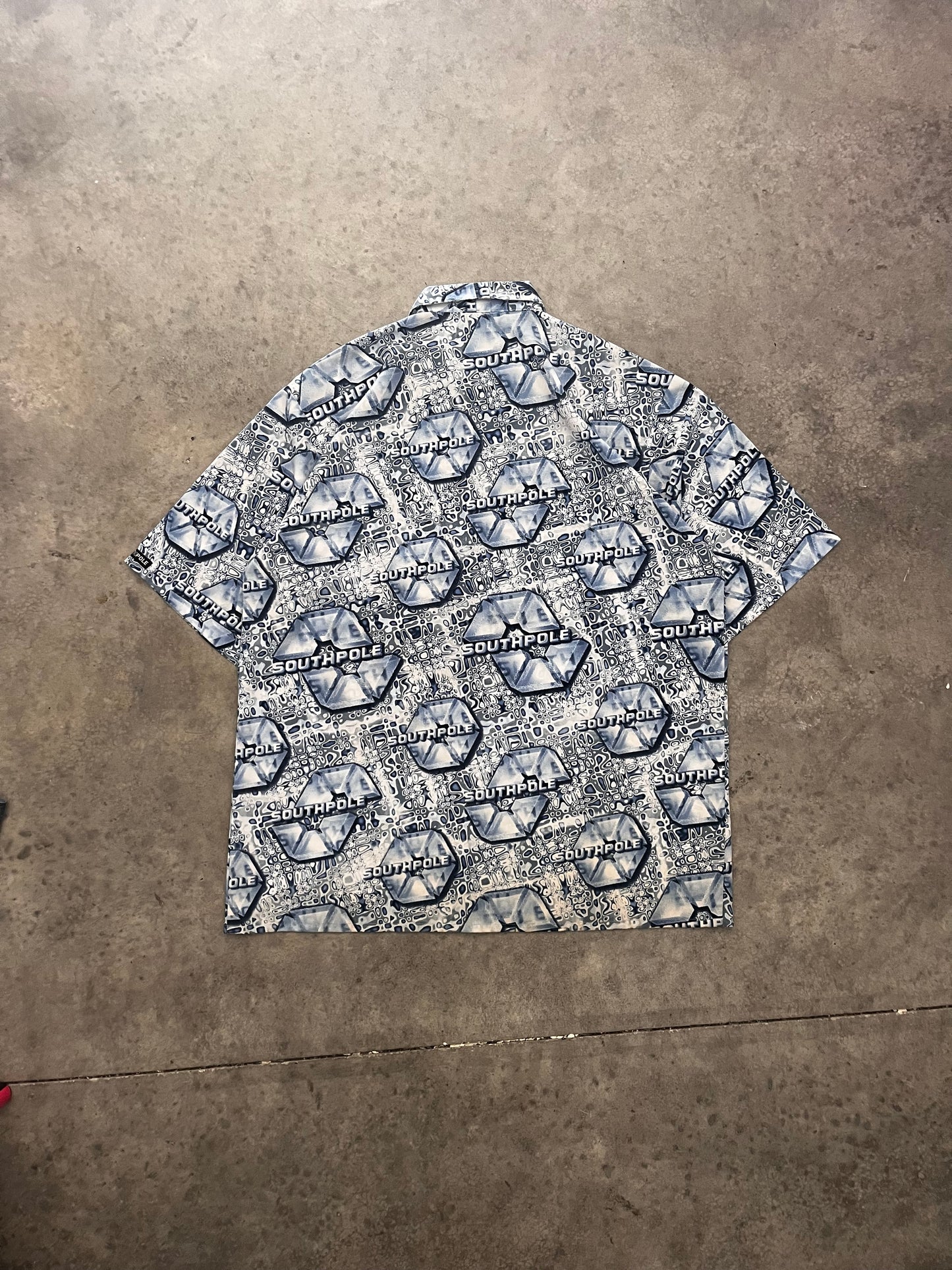 southpole button up - XXL
