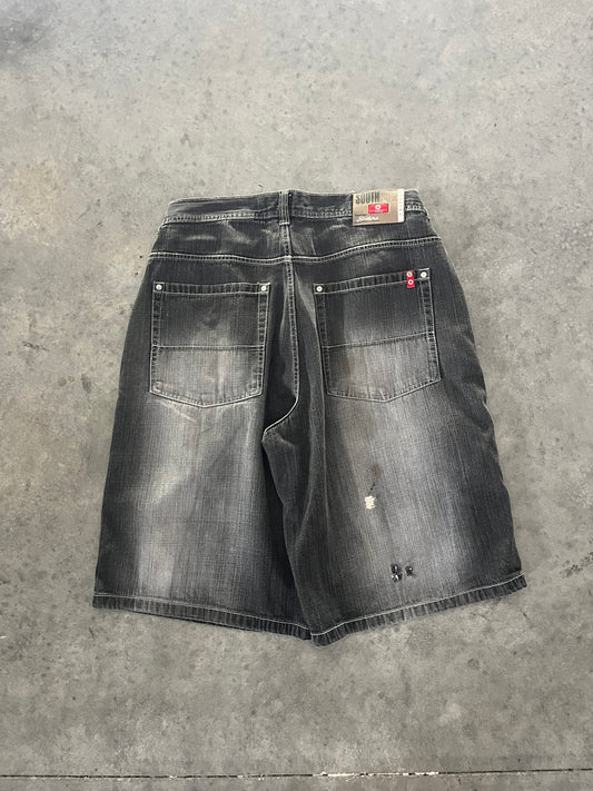 Red tab southpole jorts