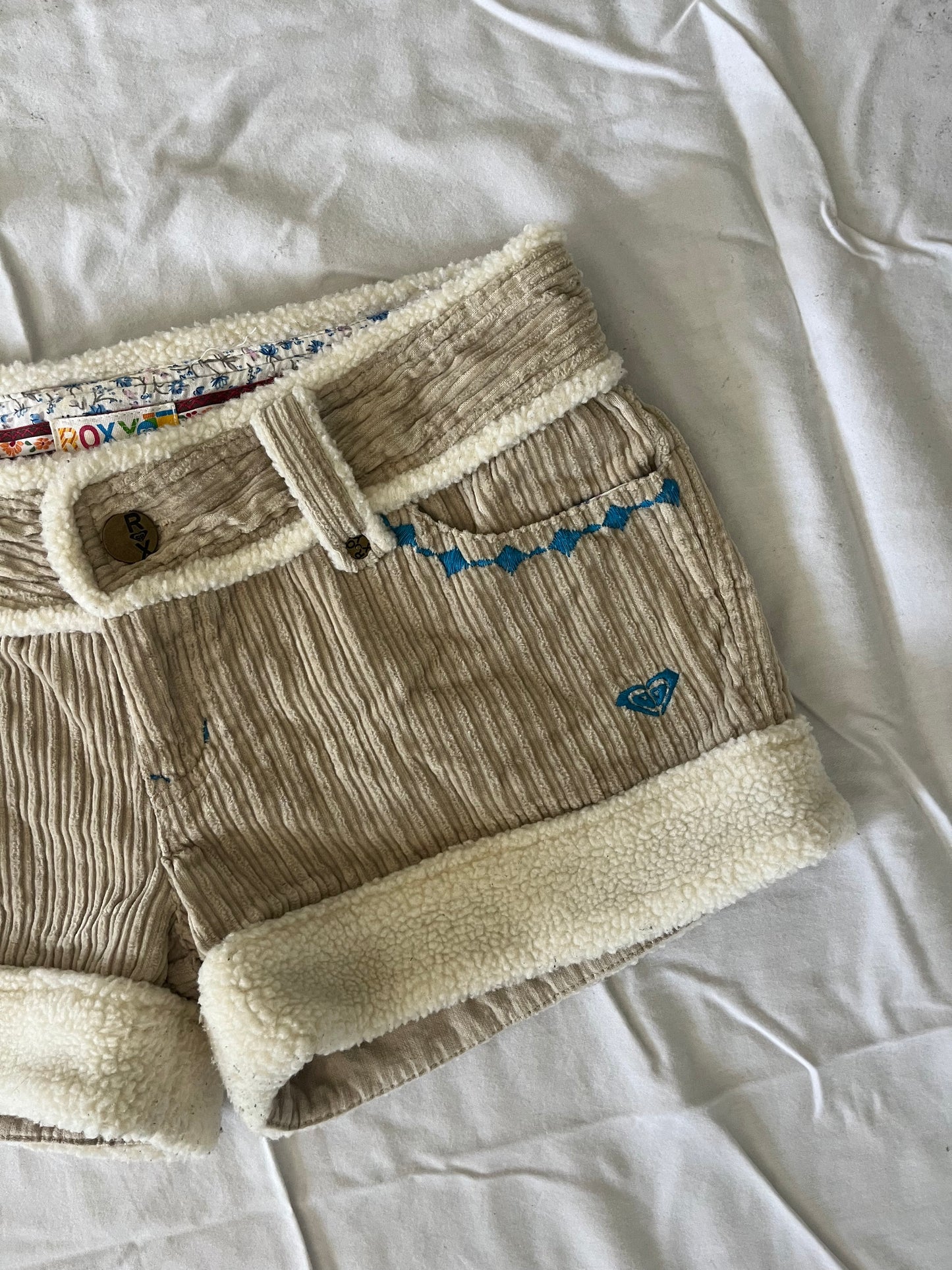 roxy corduroy shorts -31