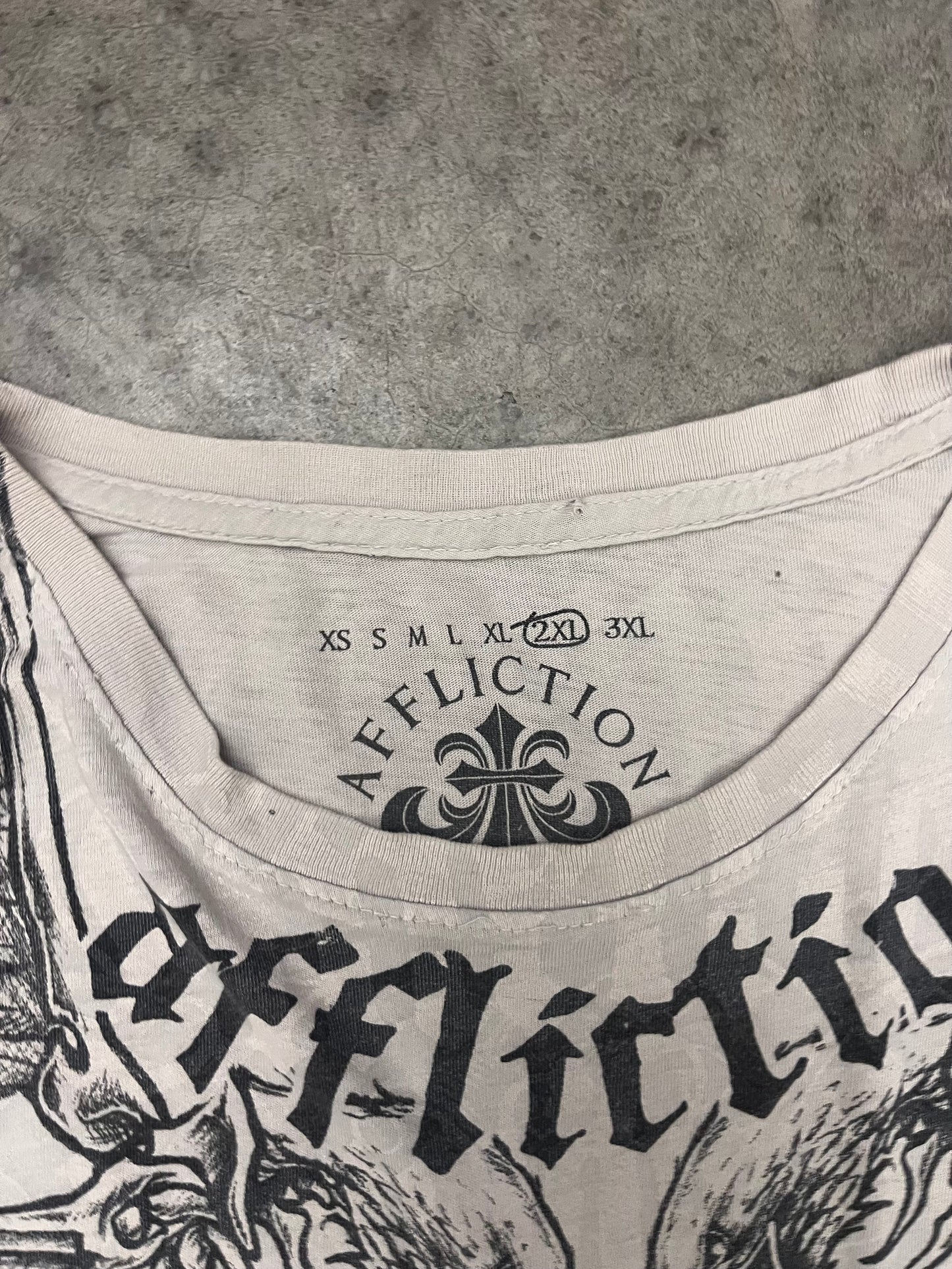 affliction tee - XXL