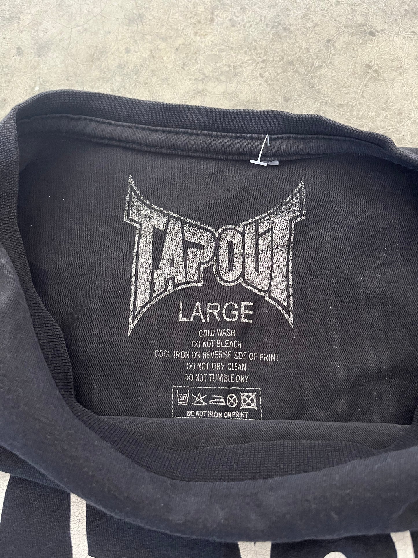 tapout tee