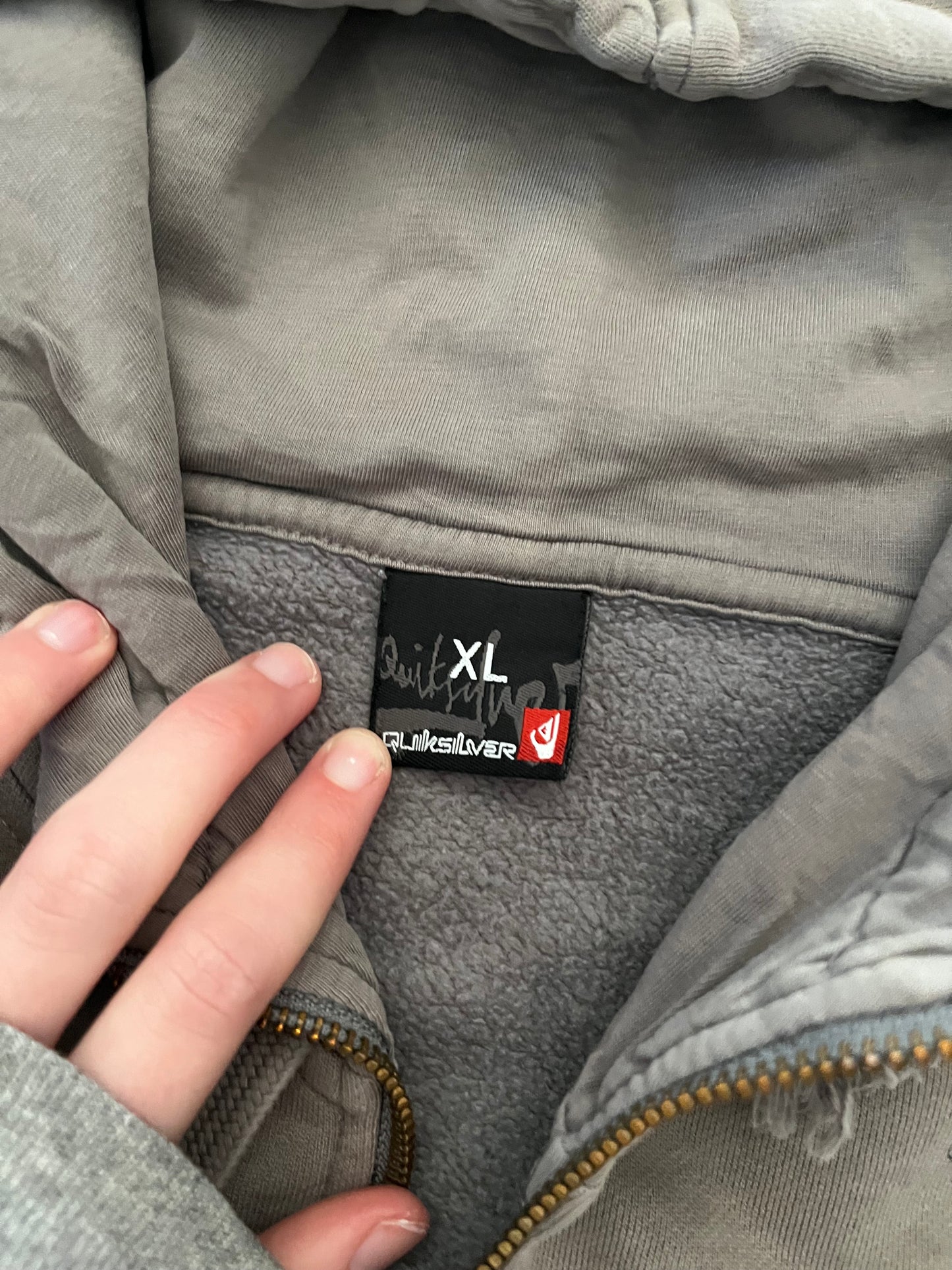 quiksilver hoodie - XL