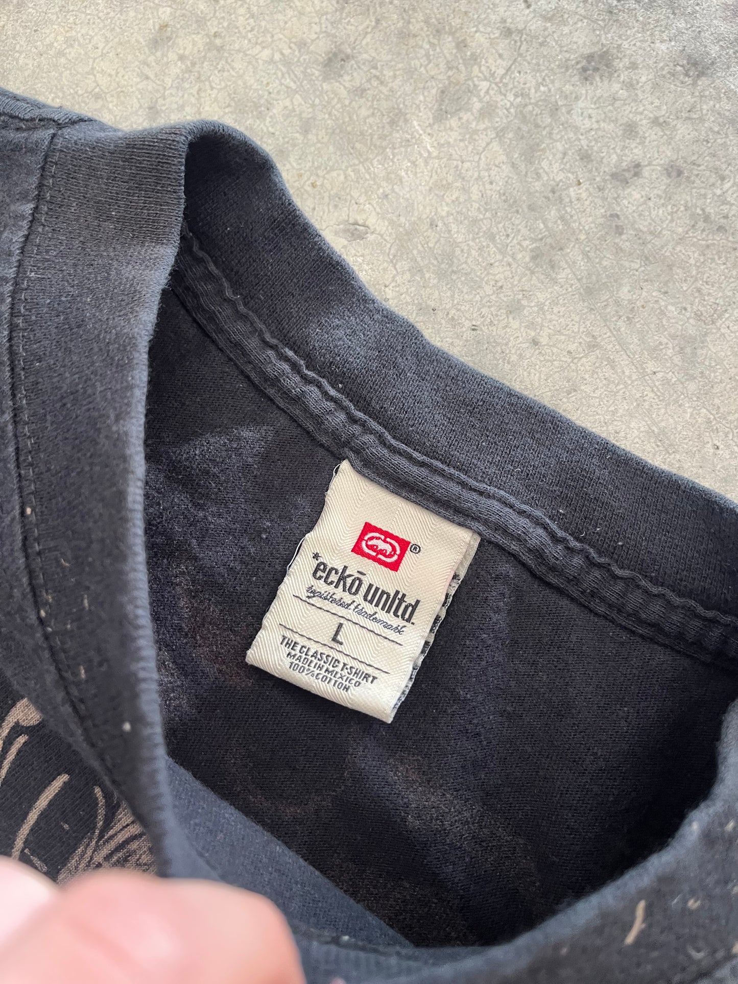 insane ecko unltd tee - L
