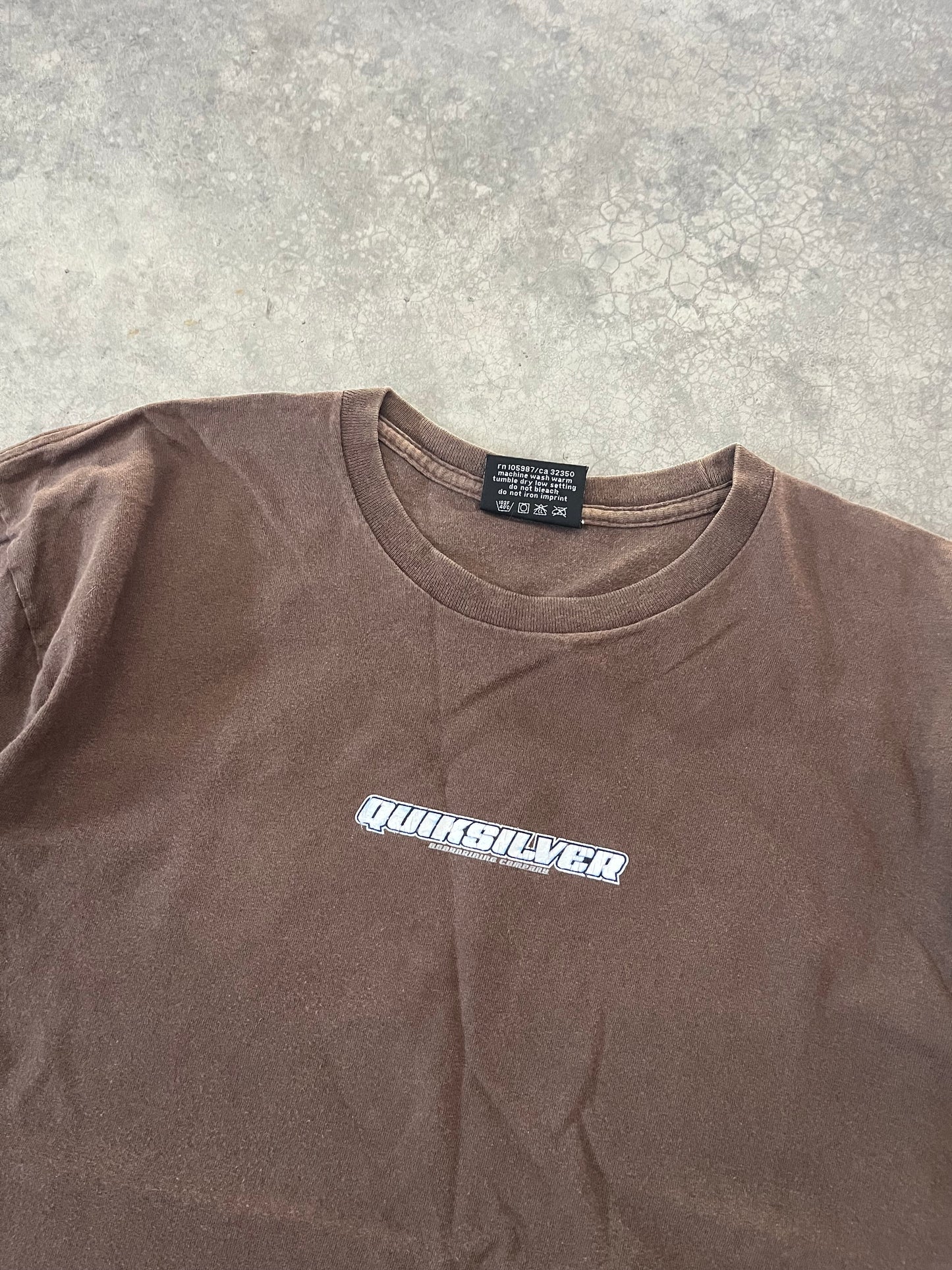 quiksilver tee - L